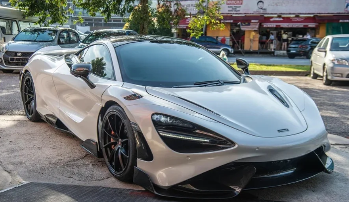 Why-Aftermarket-Car-Parts-are-Expensive?