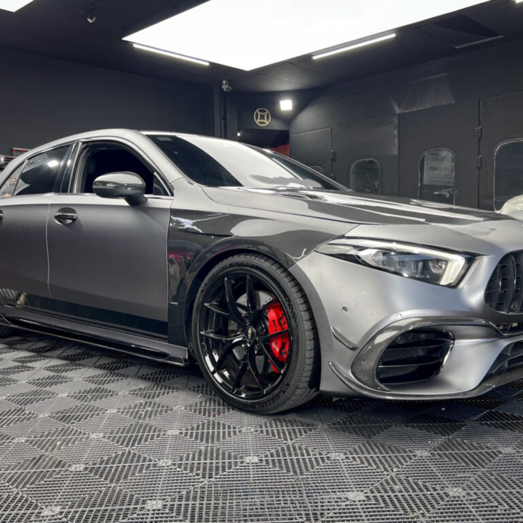 Mercedes Carbon Fiber Front Fenders for W177 PFL