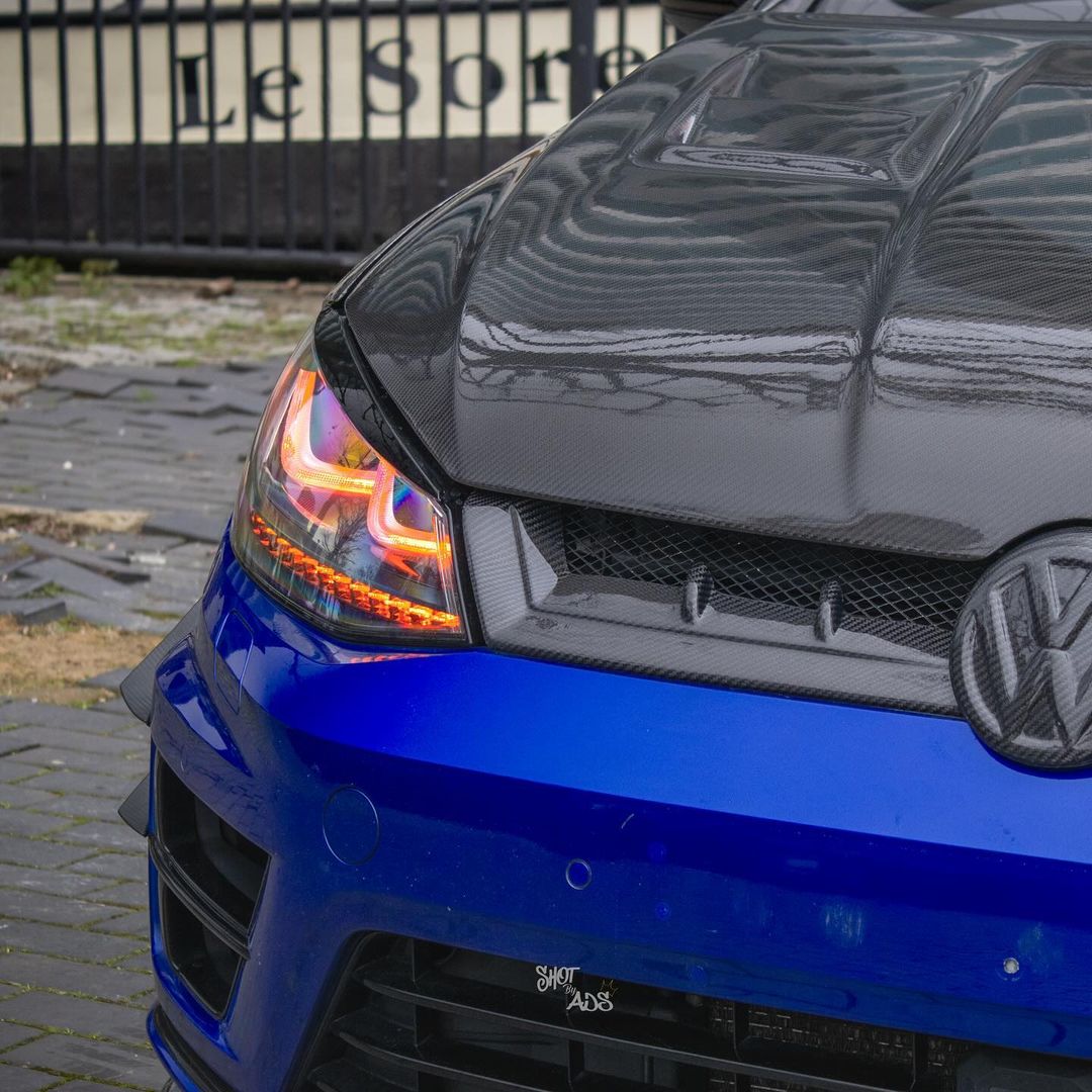 Volkswagen Carbon Fiber ASPEC Style Grille for Golf MK7 & 7.5