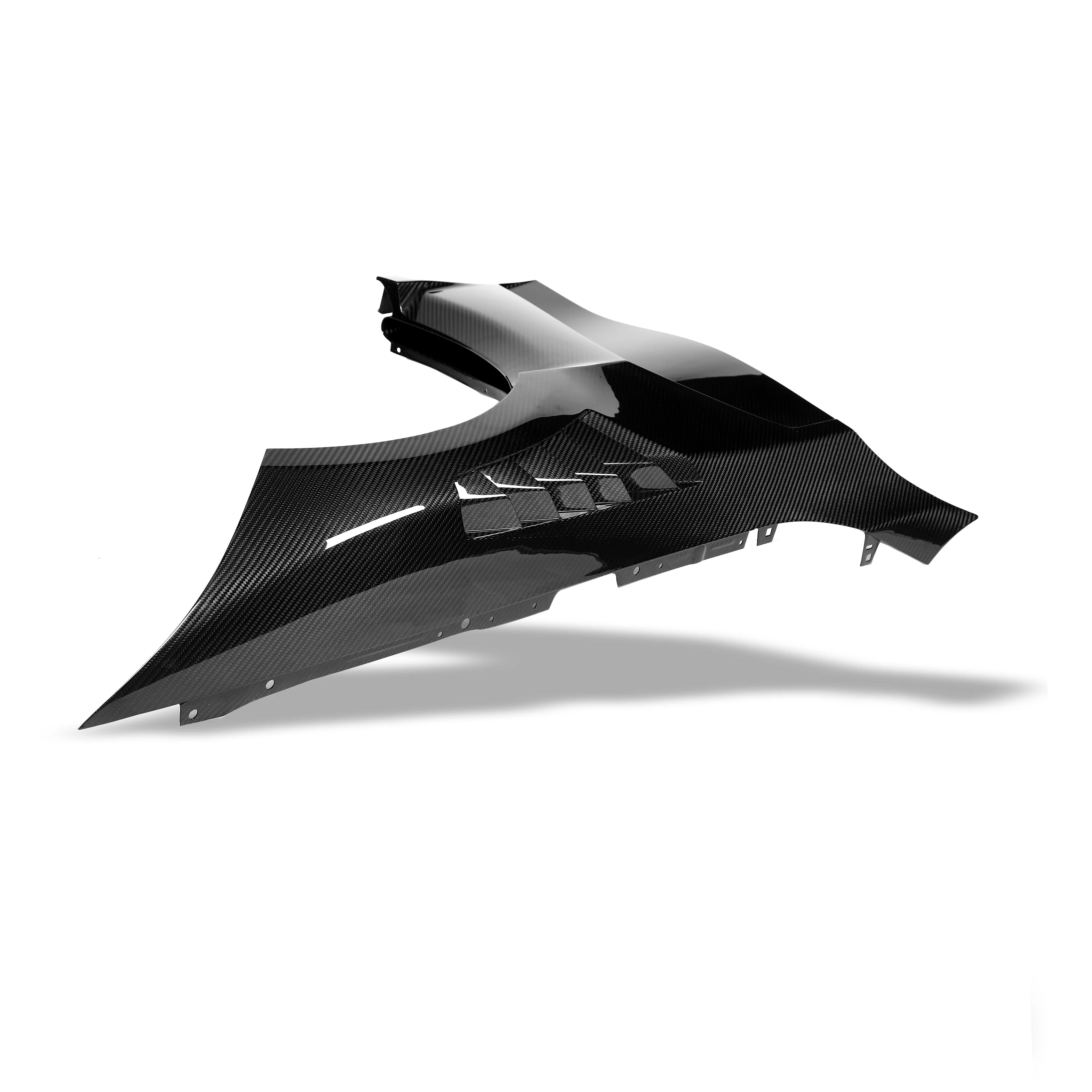 BMW RZ-R Pre-Preg Carbon Fiber Front Fenders for G80 M3