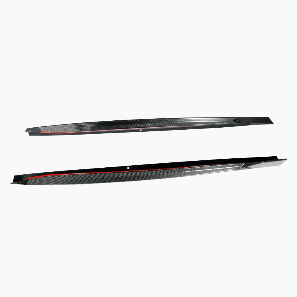BMW Carbon Fiber V Style Side Skirts for G05 X5 & F95 X5M Pre-LCI