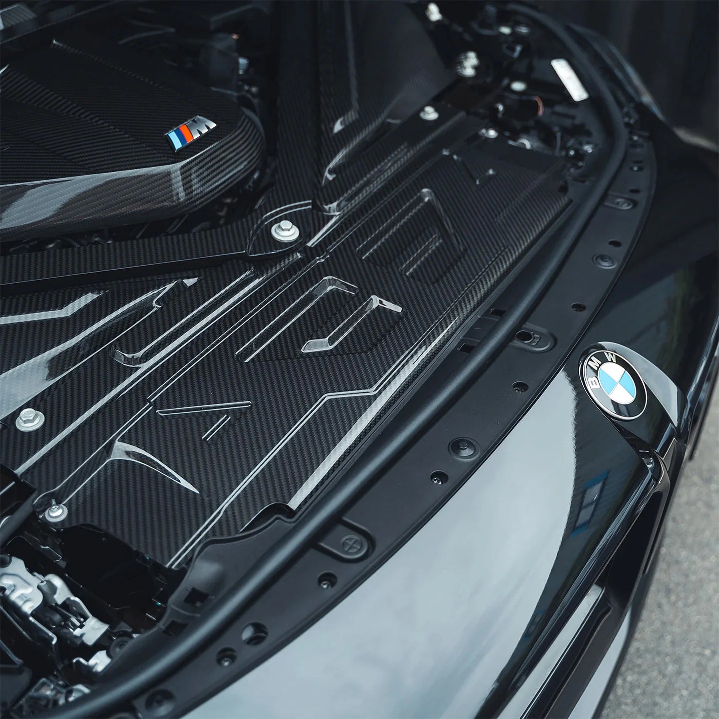 BMW Pre-Preg Carbon Fiber EEA Designs Engine Intake Cover for G87 M2 & G80 M3 & G82 M4