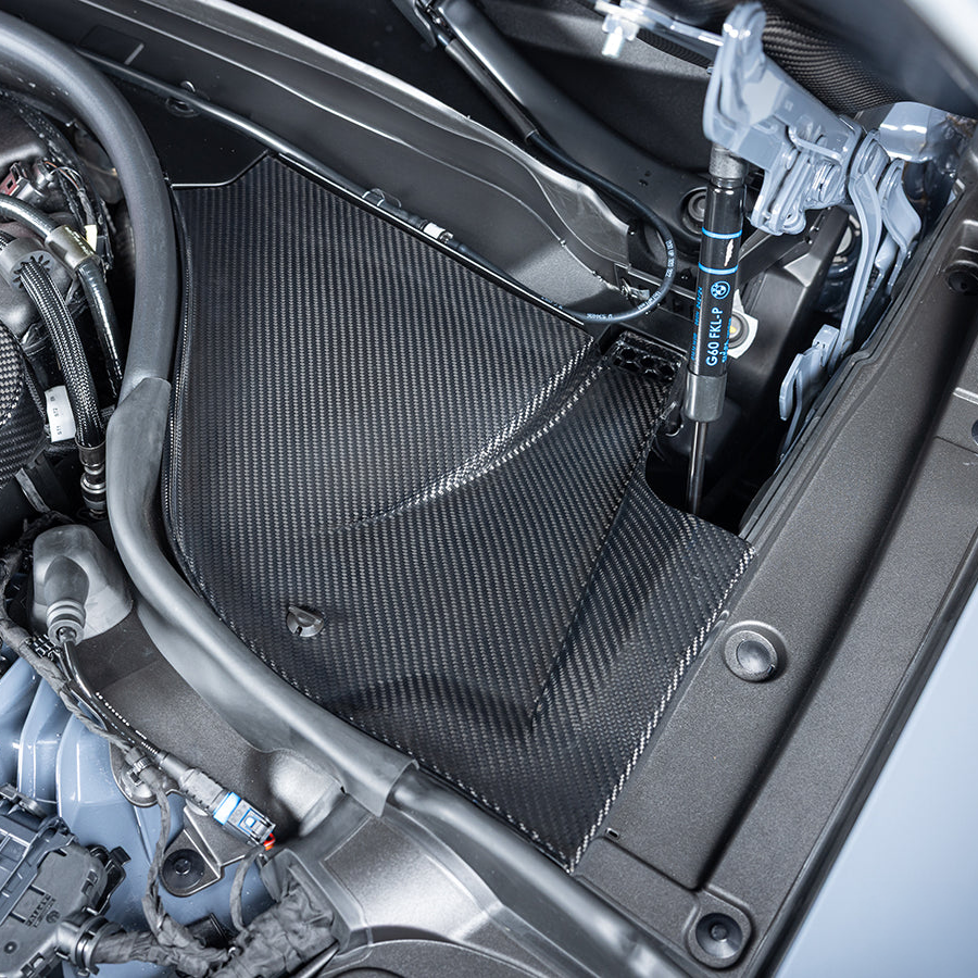 BMW Pre-Preg Carbon Fiber Top Engine Bay Corner Panels for G90/G99 M5
