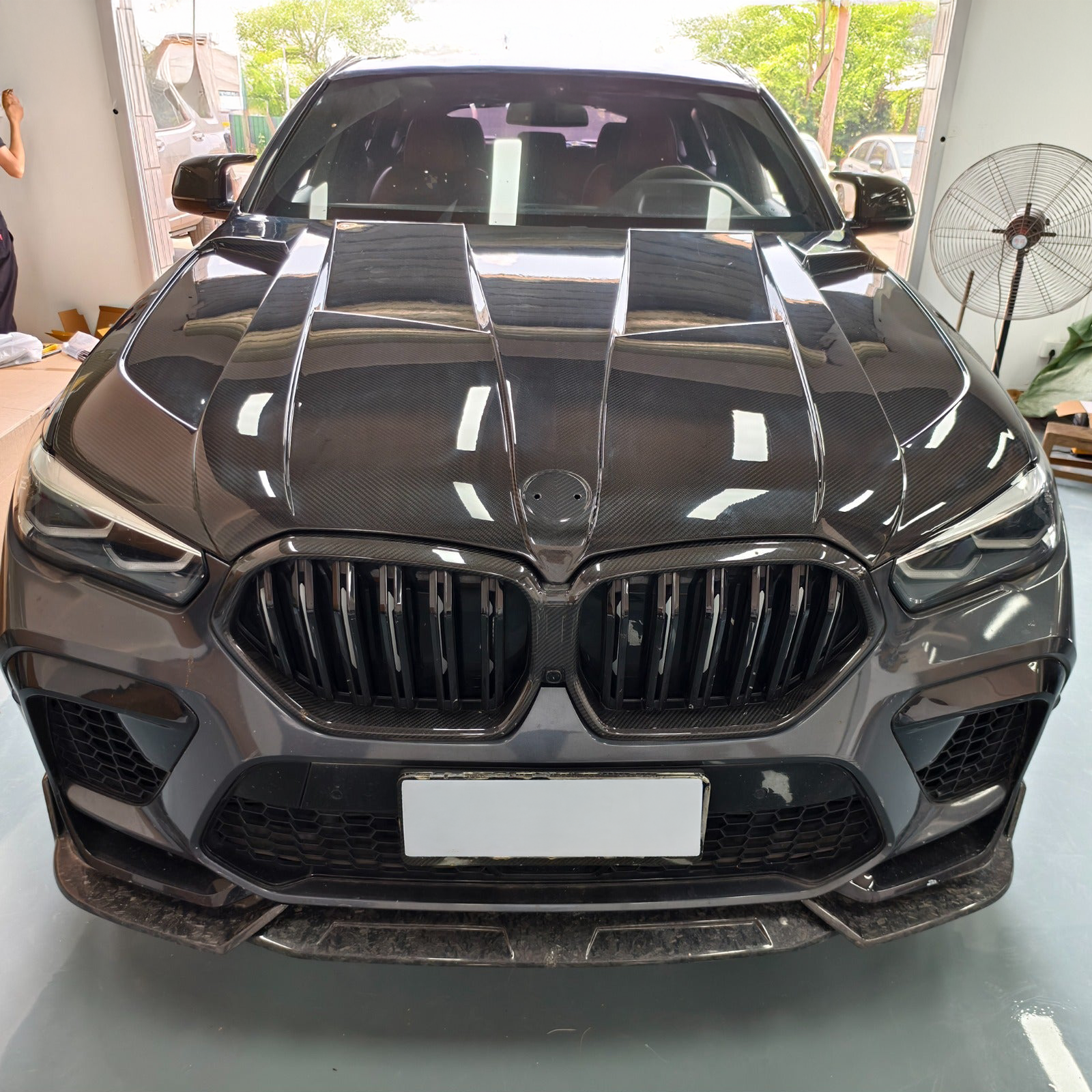 BMW Pre-Preg Carbon Fiber LD Style Hood for G05 X5 & G06 X6