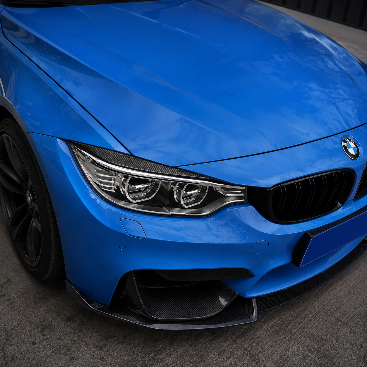 BMW Pre-Preg Carbon Fiber Headlight Trim for F30/F31 3 Series & F32/F33/F36 4 Series & F80 M3 & F82/F83 M4