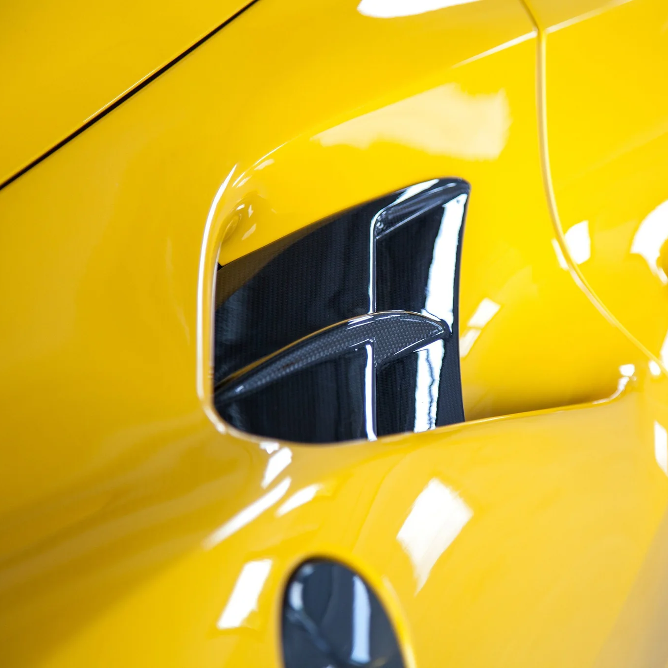 Ferrari Pre-Preg Carbon Fiber Capristo Style Side Air Intake Vents for 488 GTB & GTS