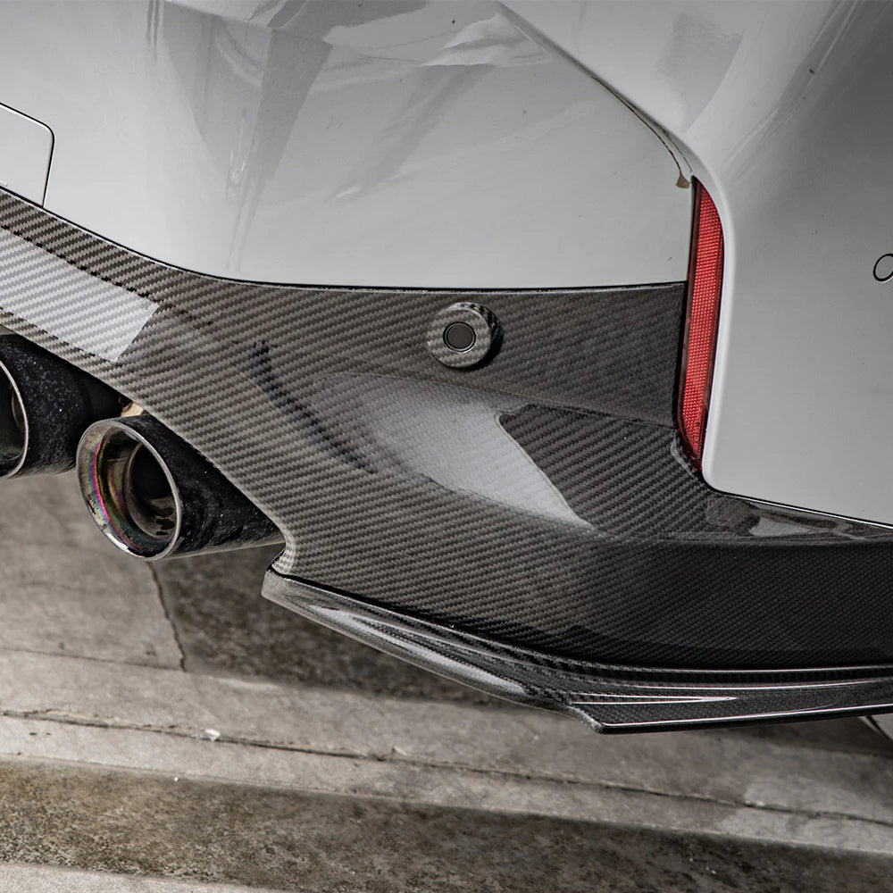 BMW SooQoo Pre-Preg Carbon Fiber Rear Spats for G42