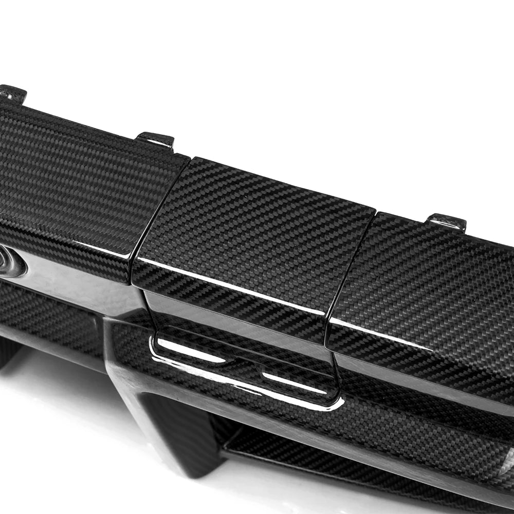 BMW SooQoo Type-A Pre-Preg Carbon Fiber Rear Diffuser for M5 G90 & G99