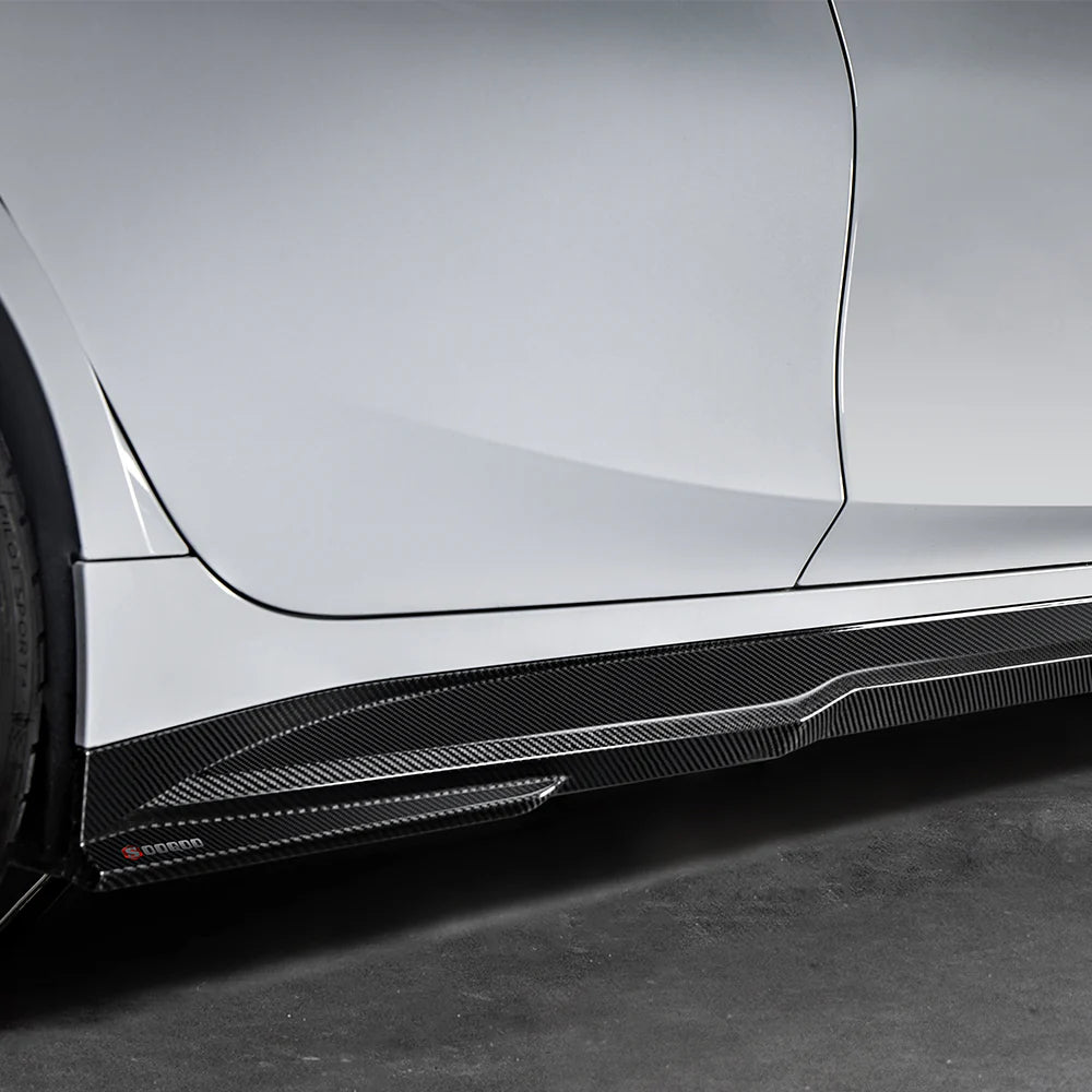 BMW SooQoo Pre-Preg Carbon Fiber Side Skirts for G82 M4