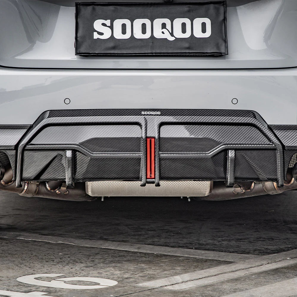 BMW SooQoo Pre-Preg Carbon Fiber Rear Middle Diffuser for G42