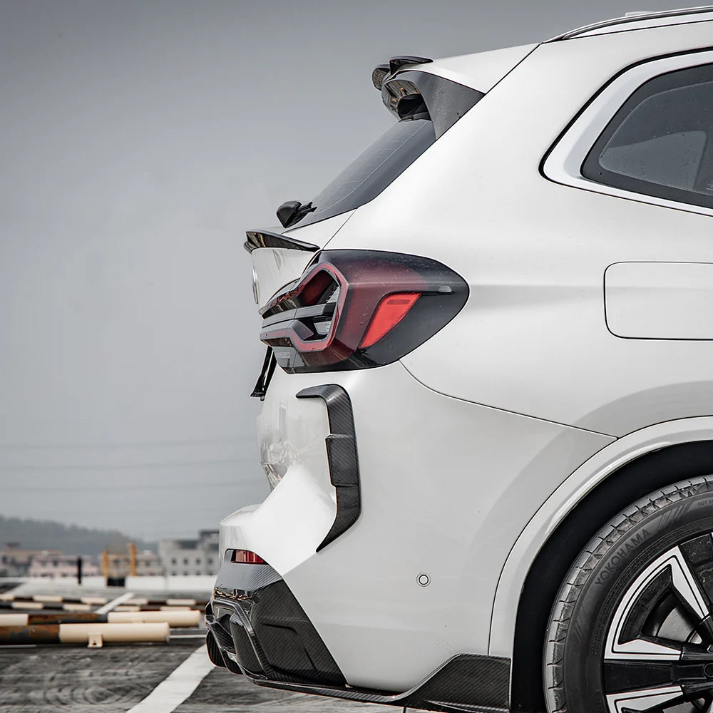 BMW SooQoo Pre-Preg Carbon Fiber Rear Vent Trim for G08 iX3