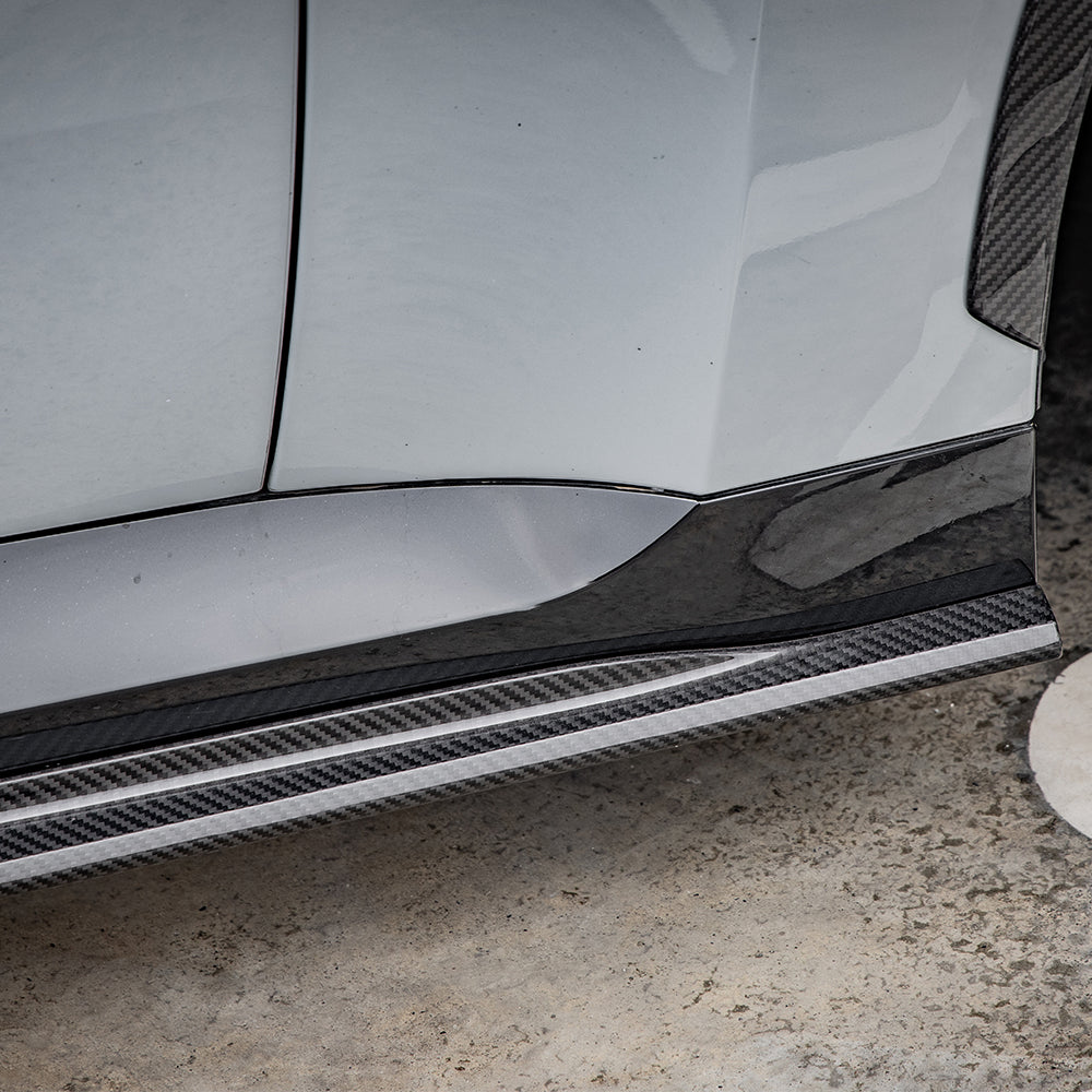 BMW SooQoo Pre-Preg Carbon Fiber Side Skirts for G42