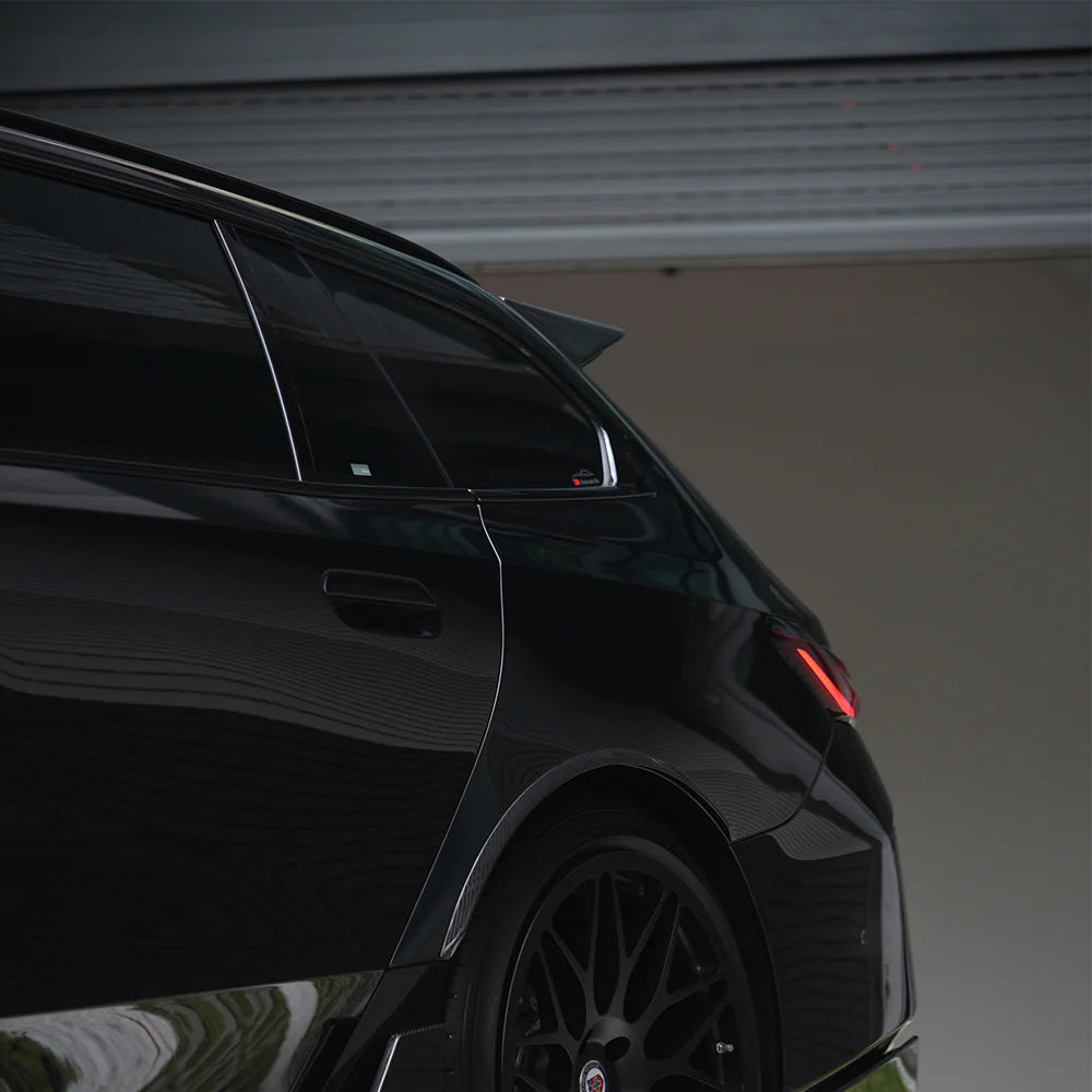 BMW SooQoo Pre-Preg Carbon Fiber Roof Spoiler for M5 & G99