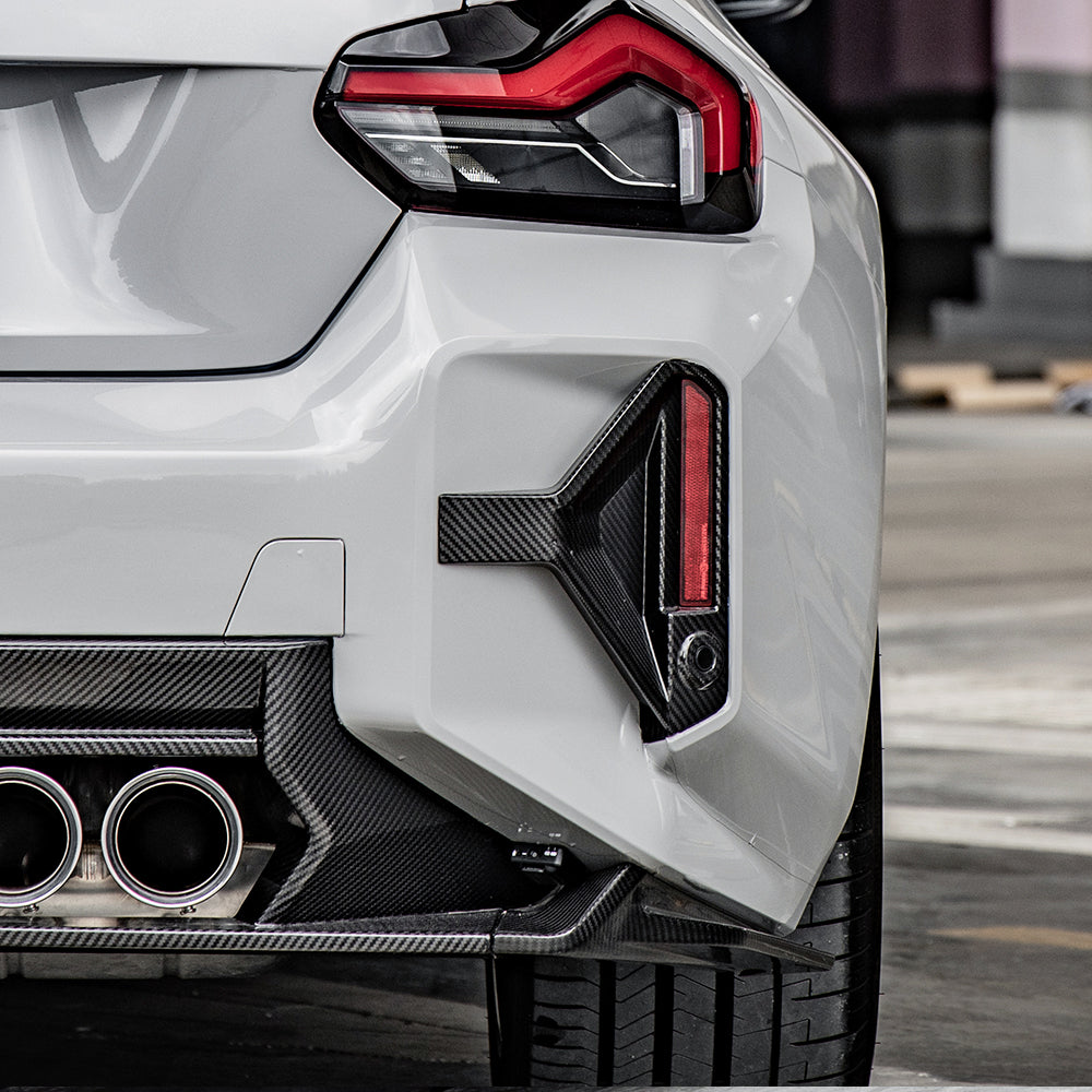 BMW SooQoo Pre-Preg Carbon Fiber Rear Bumper Trim for M2 G87