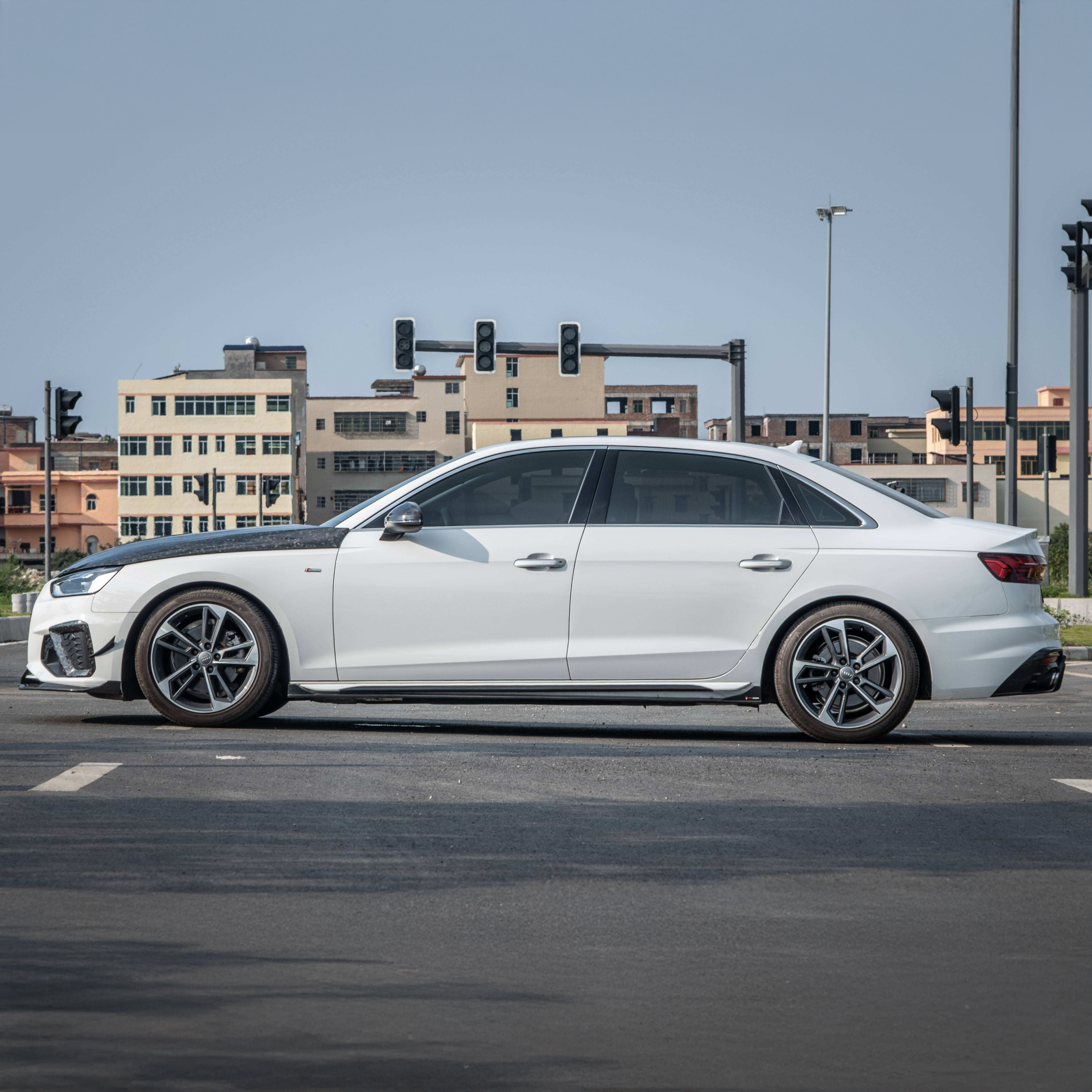 Audi TAKD Pre-Preg Carbon Fiber Side Skirts For B9.5 S4 & A4