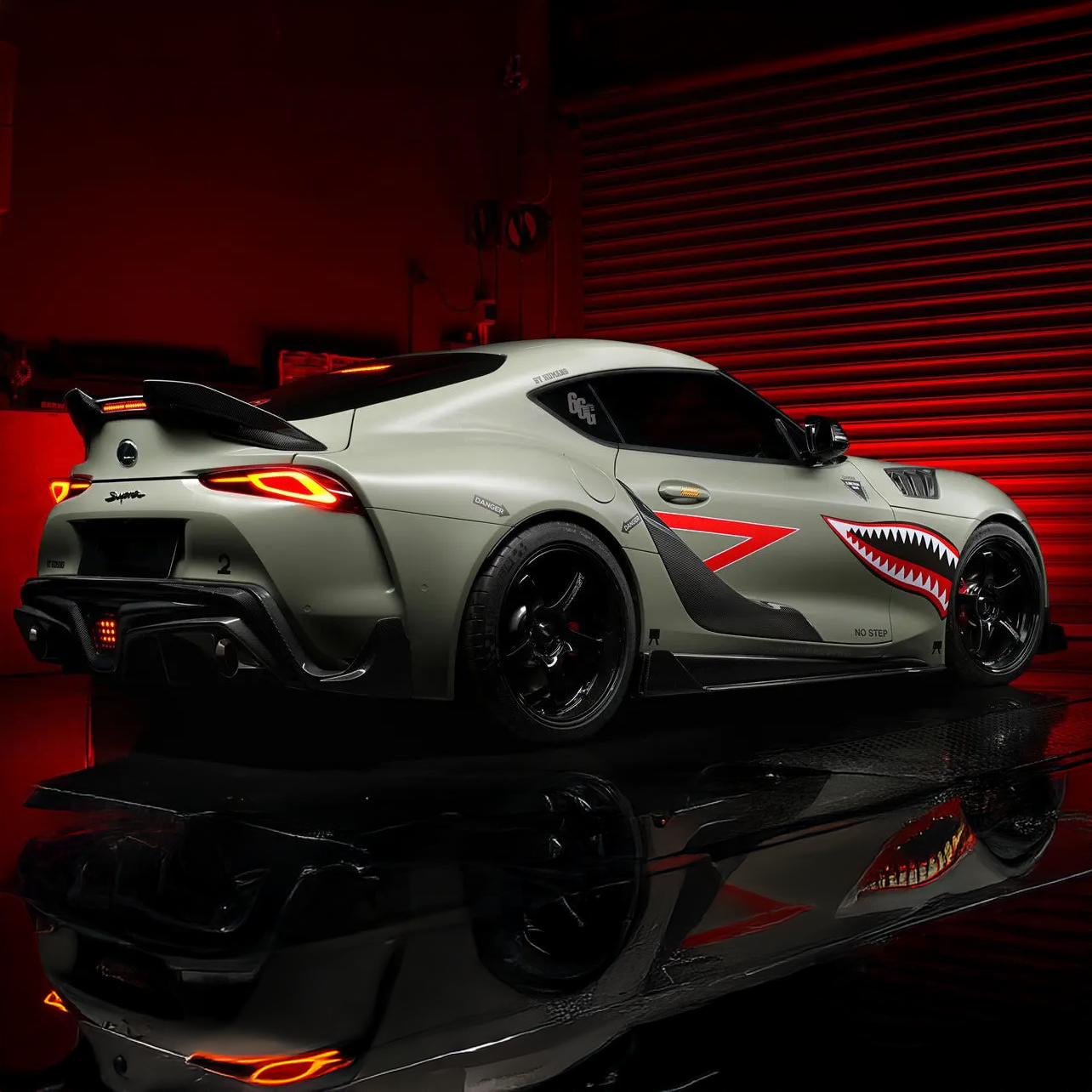 Toyota Pre-Preg Carbon Fiber Door Panel Trim for Supra A90