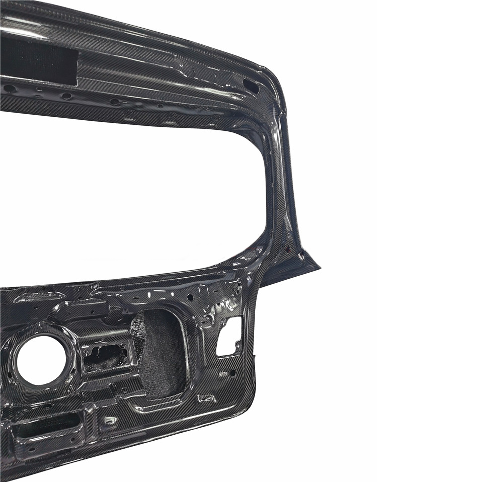 Volkswagen Carbon Fiber Rear Boot for Golf MK6