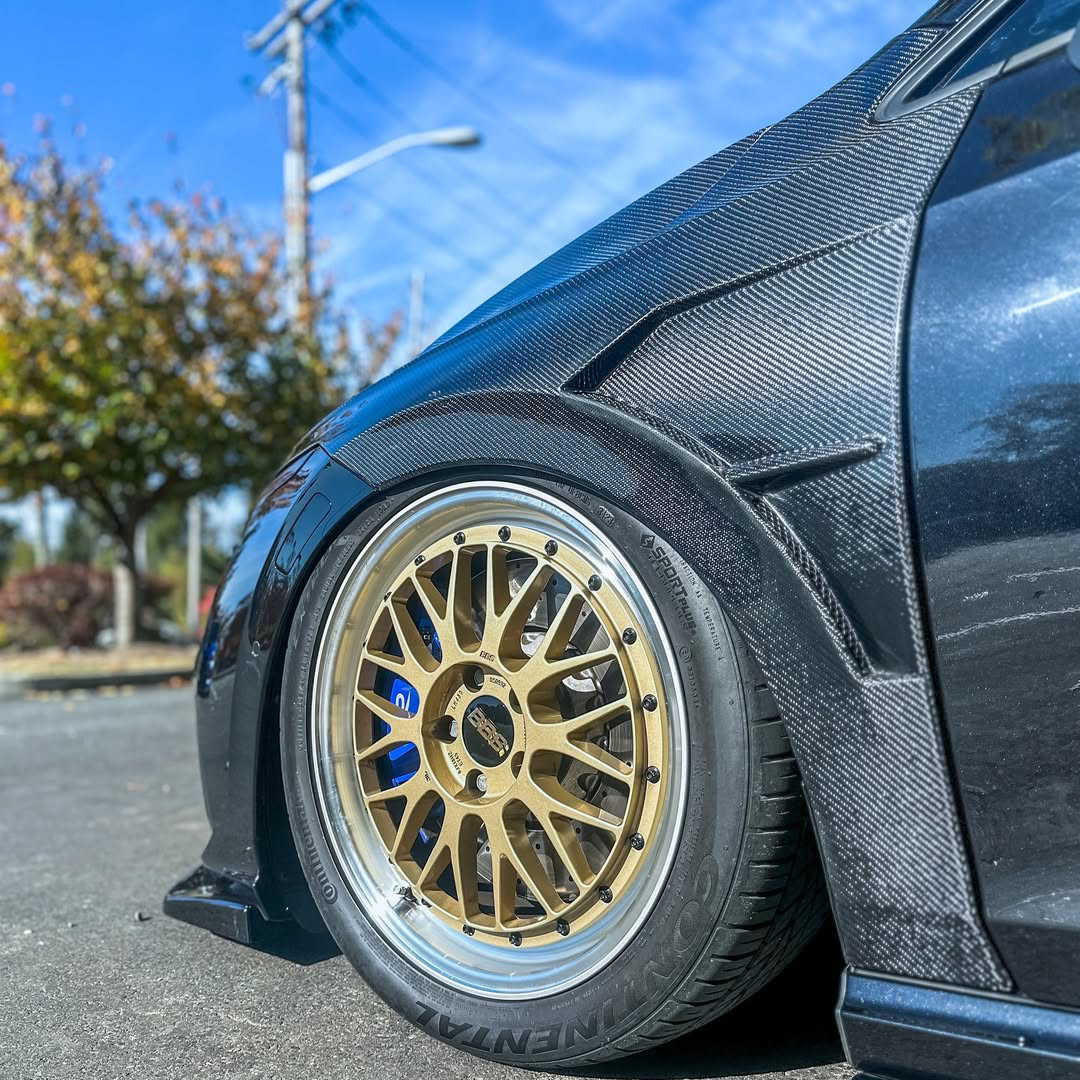 Volkswagen Empero Designs Carbon Fiber Front Fenders for Golf MK8 PFL