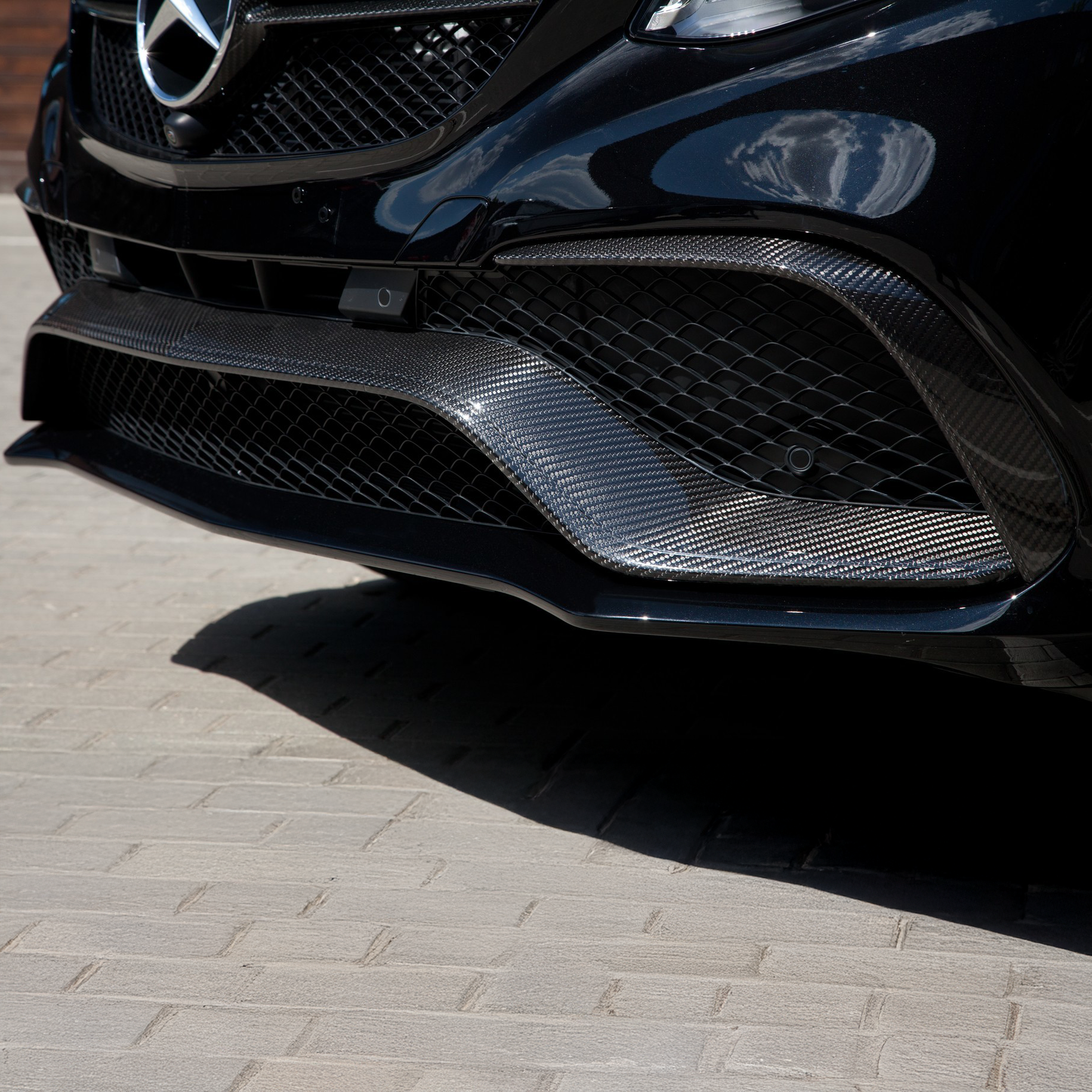 Mercedes Carbon Fiber Front Bumper Trim for W166/C292 GLE63