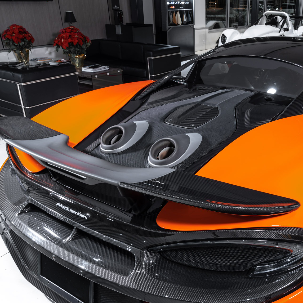 McLaren Pre-Preg Carbon Fiber 600LT Style Rear Engine Cover for 540C & 570GT & 570S