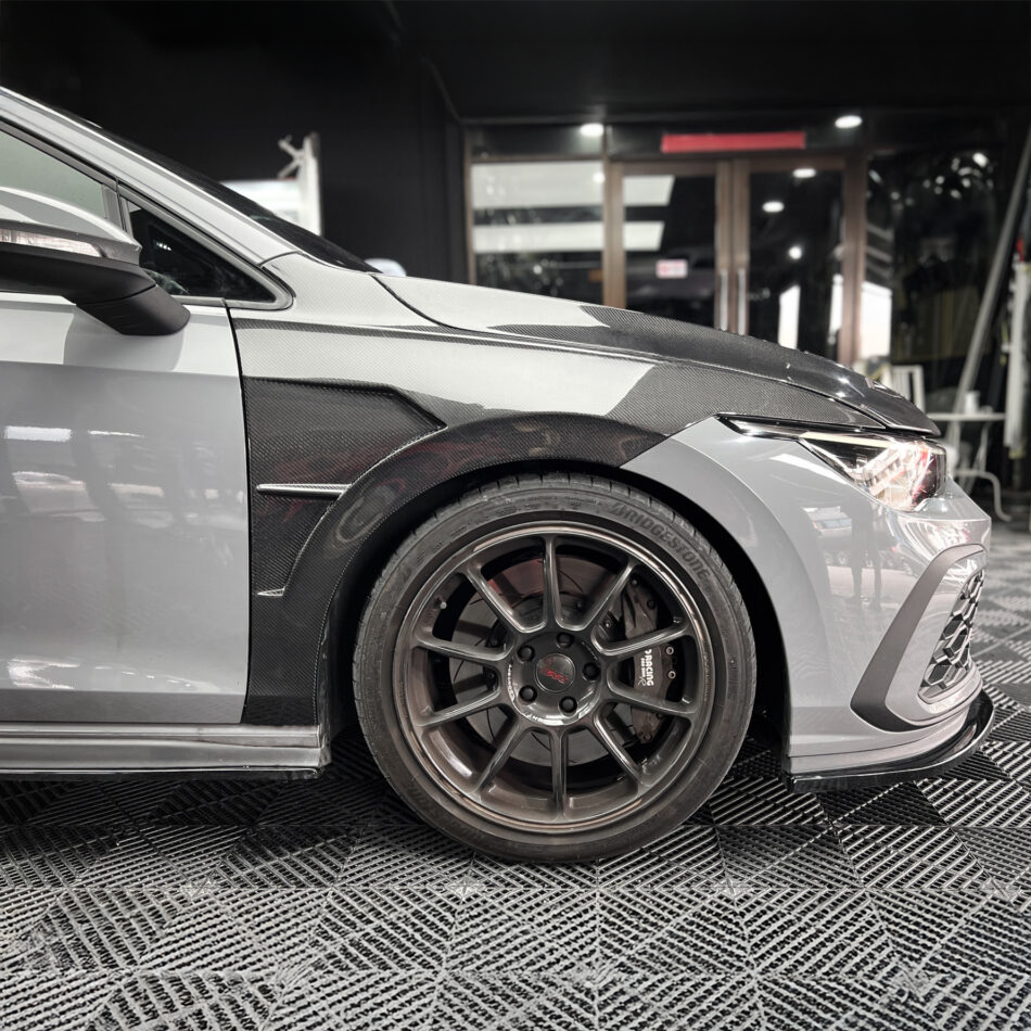 Volkswagen Empero Designs Carbon Fiber Front Fenders for Golf MK8 PFL