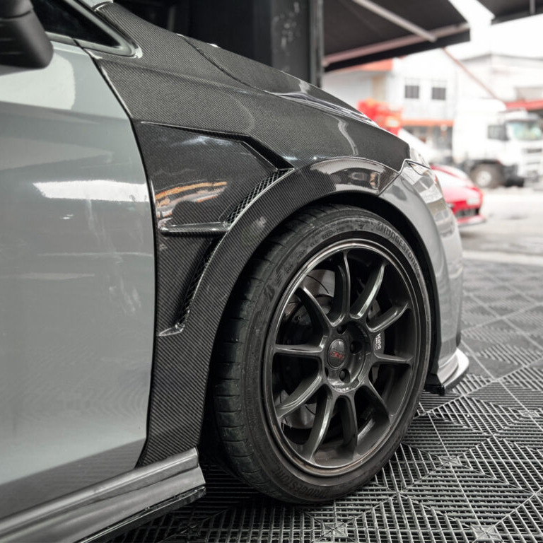 Volkswagen Empero Designs Carbon Fiber Front Fenders for Golf MK8 PFL