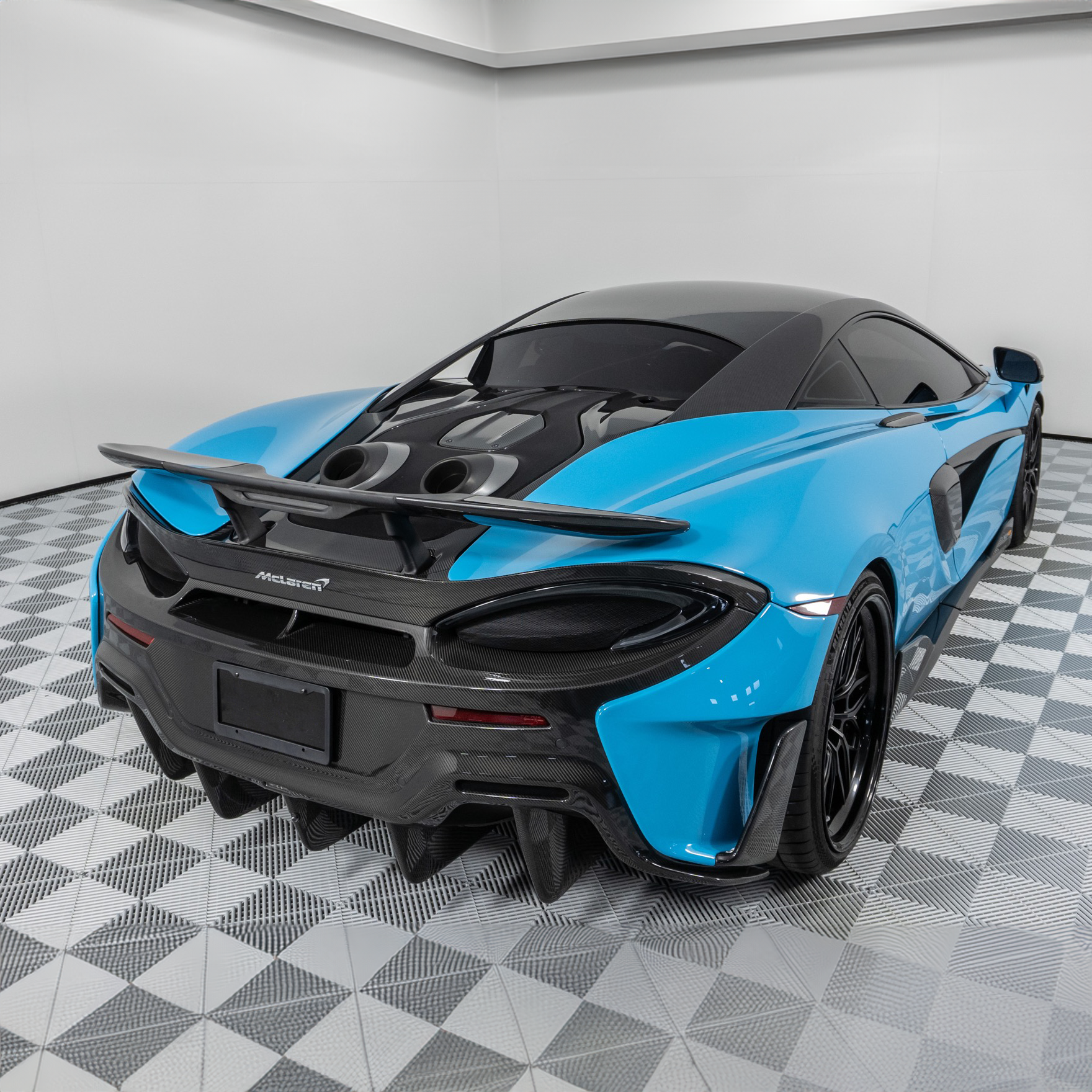 McLaren Pre-Preg Carbon Fiber 600LT Style Bodykit for 540C & 570GT & 570S
