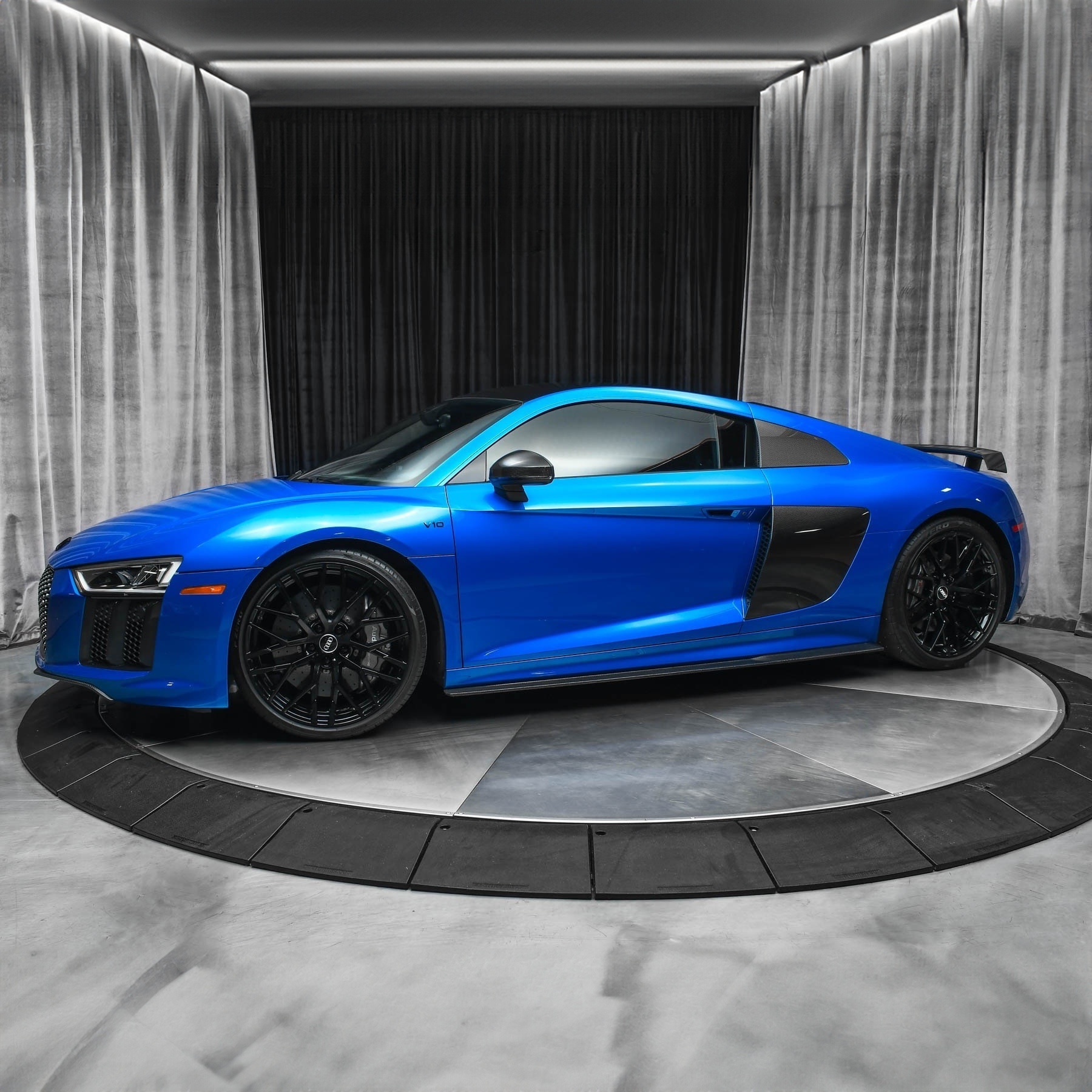 Audi Carbon Fiber EEA Designs Side Skirts for R8 Gen 2 PFL