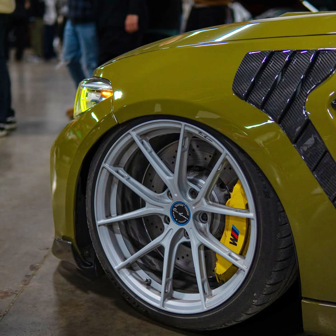 BMW Empero Designs Pre-Preg Carbon Fiber Front Fenders for F87 M2