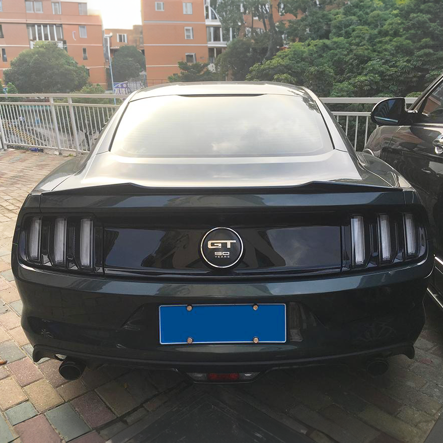 Ford Carbon Fiber Suforce Style Rear Spoiler for Mustang 2015-2023