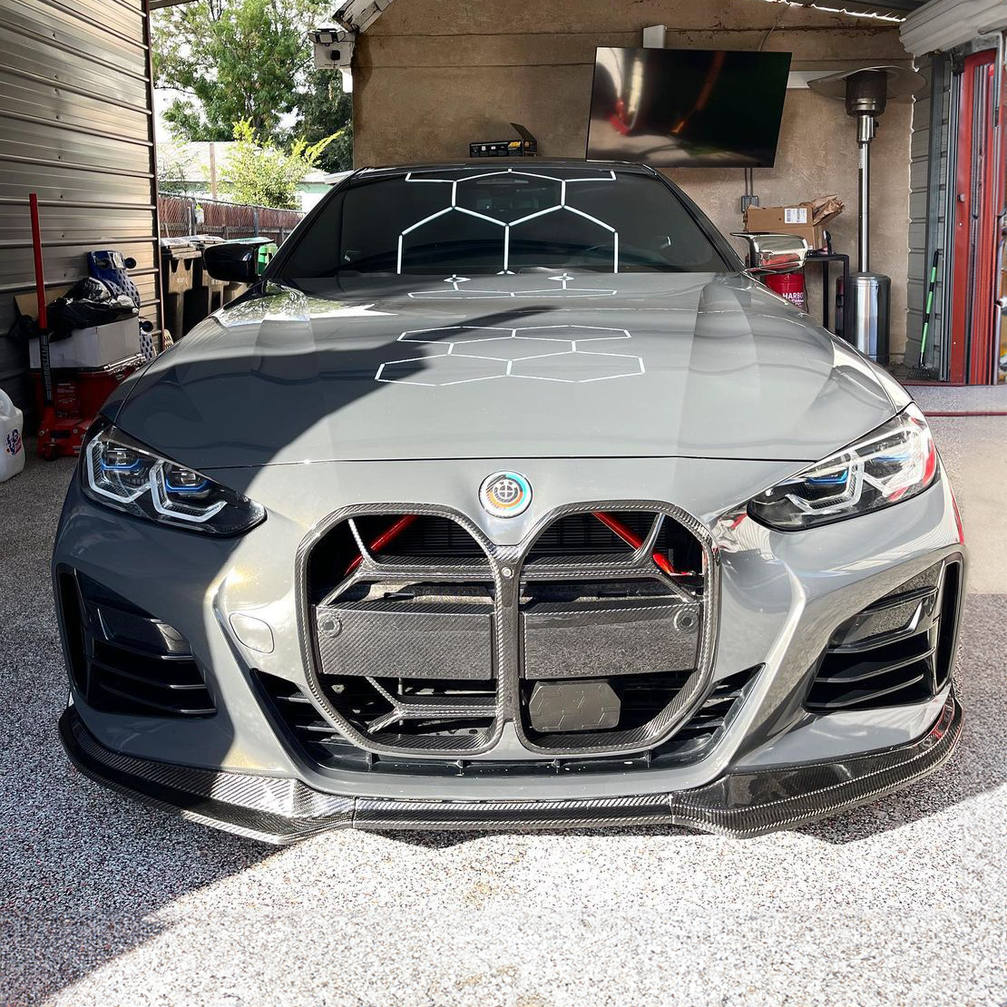 BMW Pre-Preg Carbon Fiber CSL Style Front Grille for G22