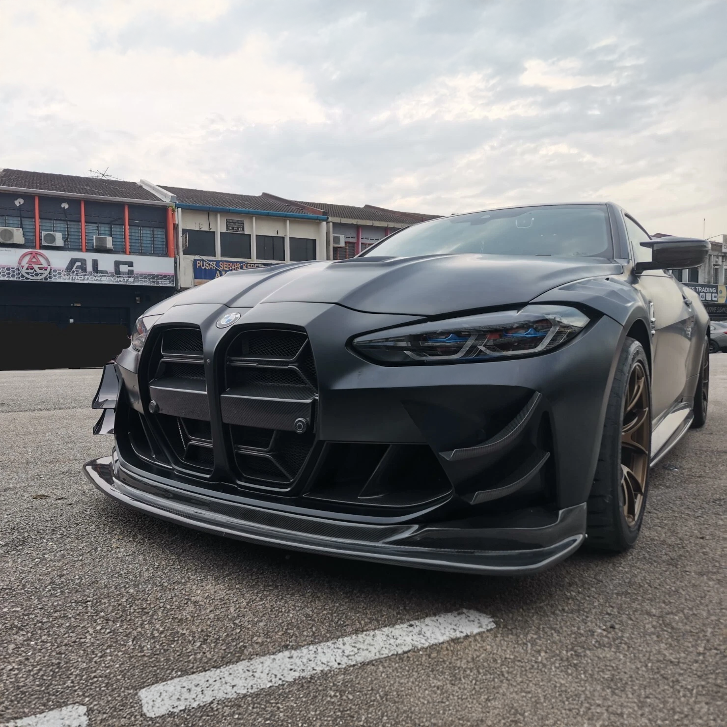 BMW Pre-Preg Carbon Fiber GT4 Style Front Splitter for G80 M3 & G82 M4