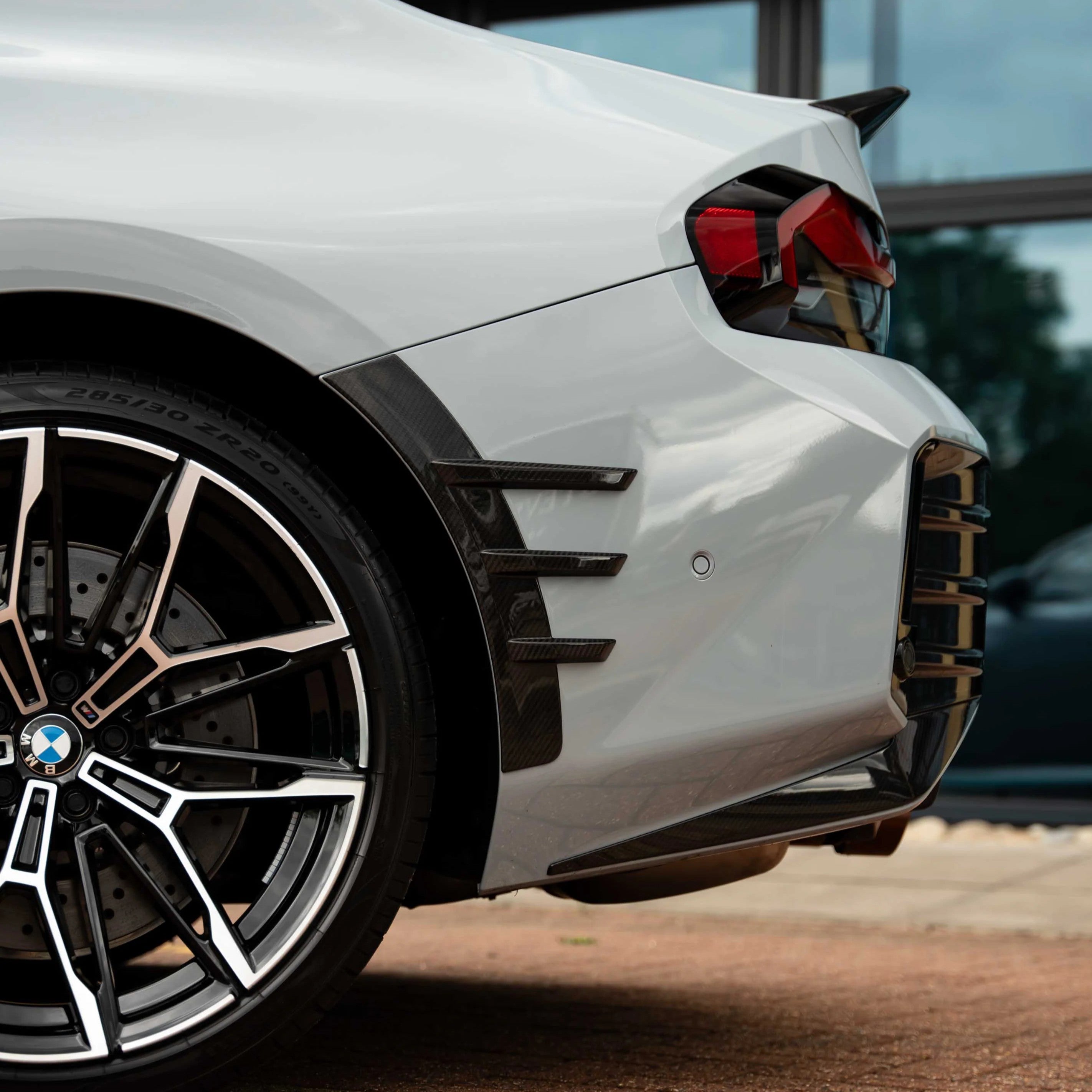 BMW Pre-Preg Carbon Fiber M Performance Style Rear Bumper Trim for G87 M2