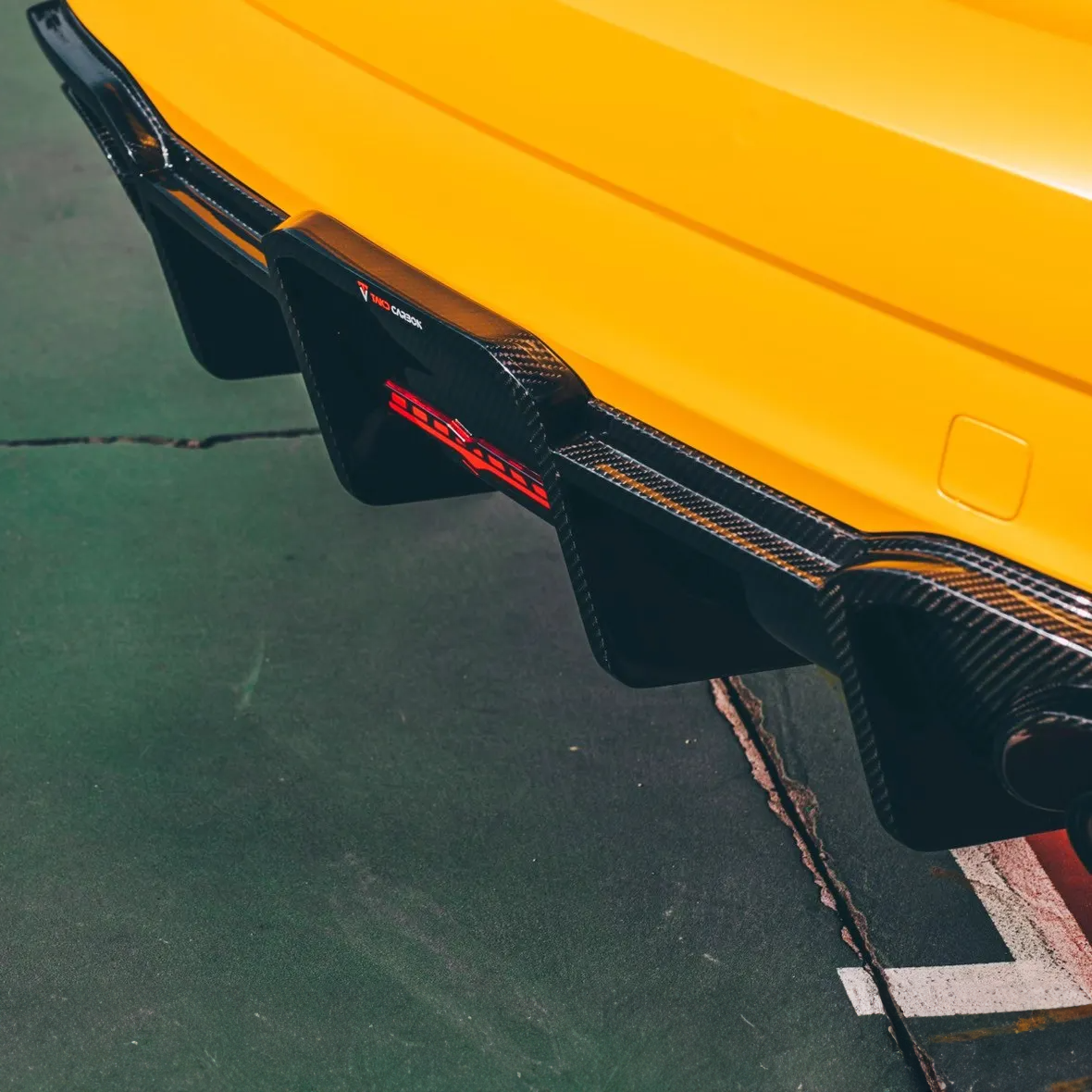 Audi TAKD Pre-Preg Carbon Fiber Rear Diffuser for 8V RS3 FL