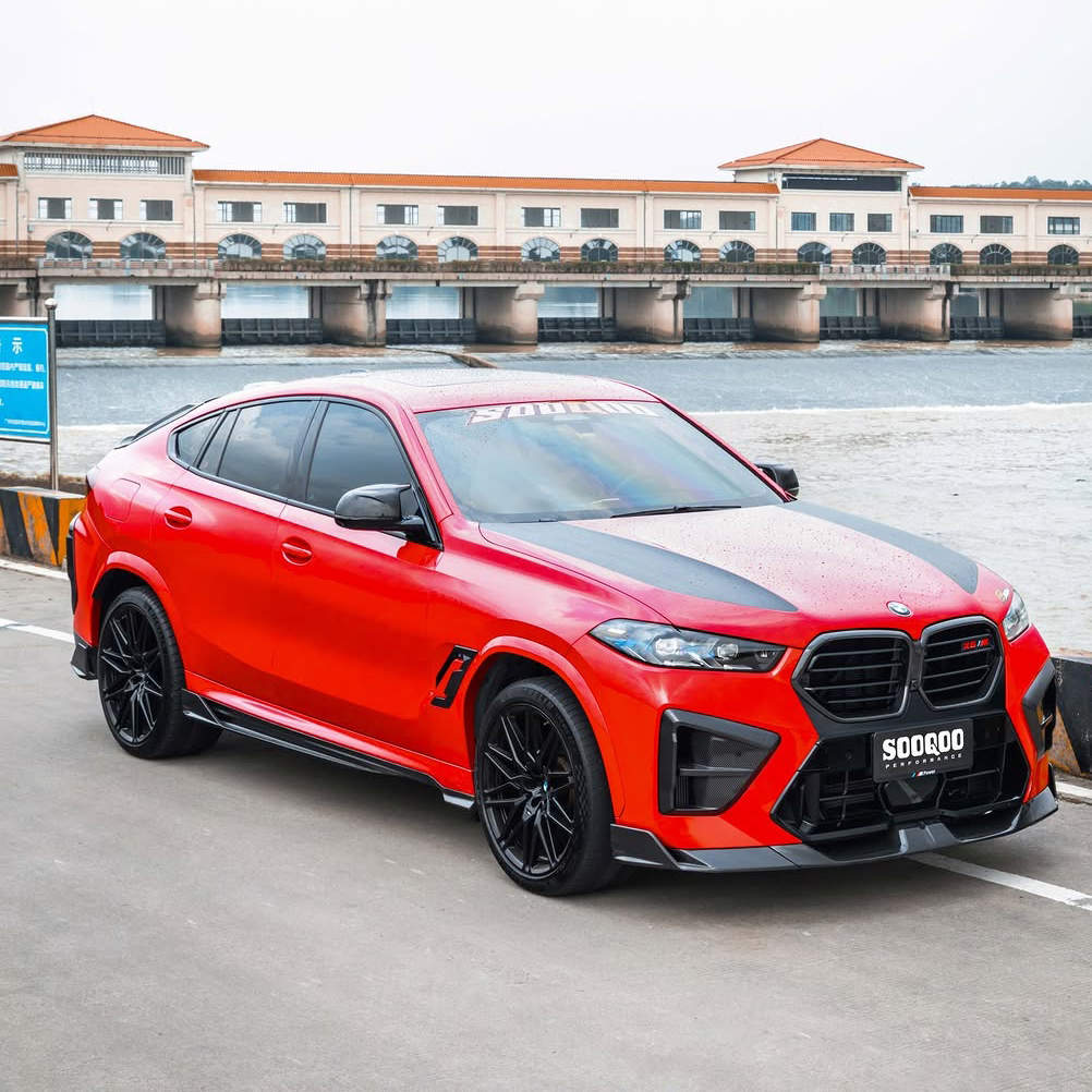 BMW SooQoo Pre-Preg Carbon Fiber Side Skirts for G06 X6 & F96 X6M