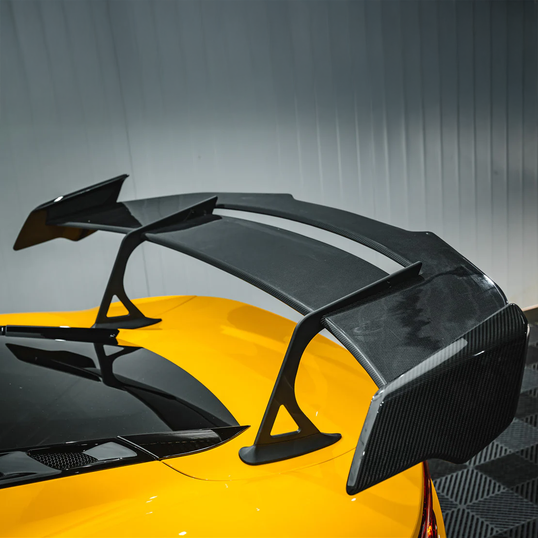 Lotus Pre-Preg Carbon Fiber MT Style Rear Spoiler for Emira