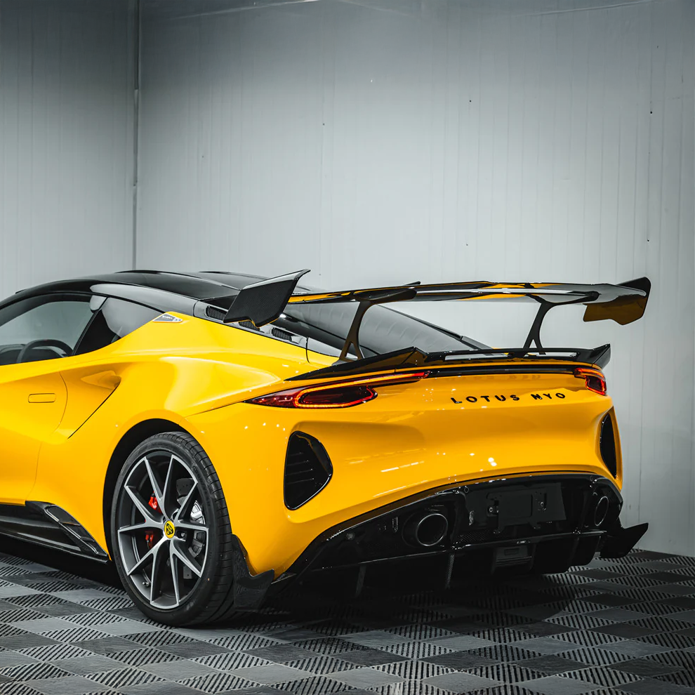 Emira Rear Spoiler Lotus Pre-Preg Carbon Fiber MT Style Rear Spoiler for Emira