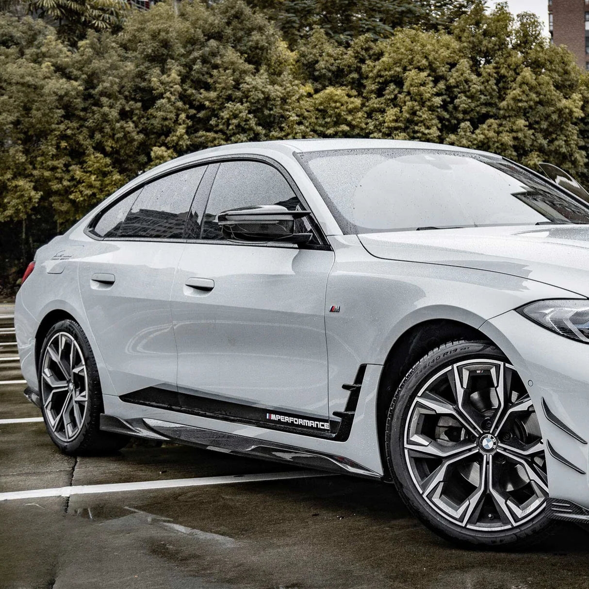 BMW SooQoo Pre-Preg Carbon Fiber Side Skirt for 4 Series G26 Gran Coupe