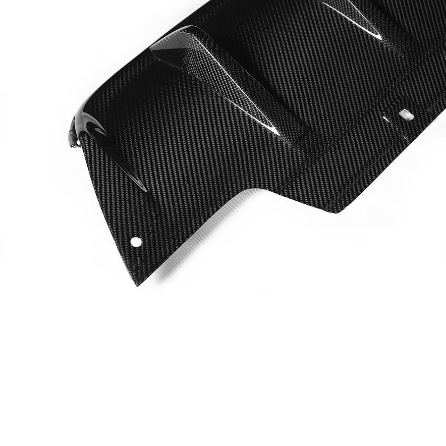 BMW Carbon Fiber V Style Rear Diffuser for F06/F12/F13 M6