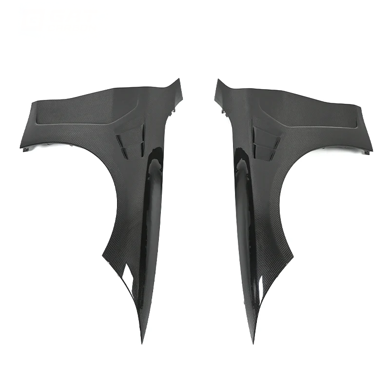 BMW Pre-Preg Carbon AN Style Fiber Front Fenders for G80 M3 & G82 M4