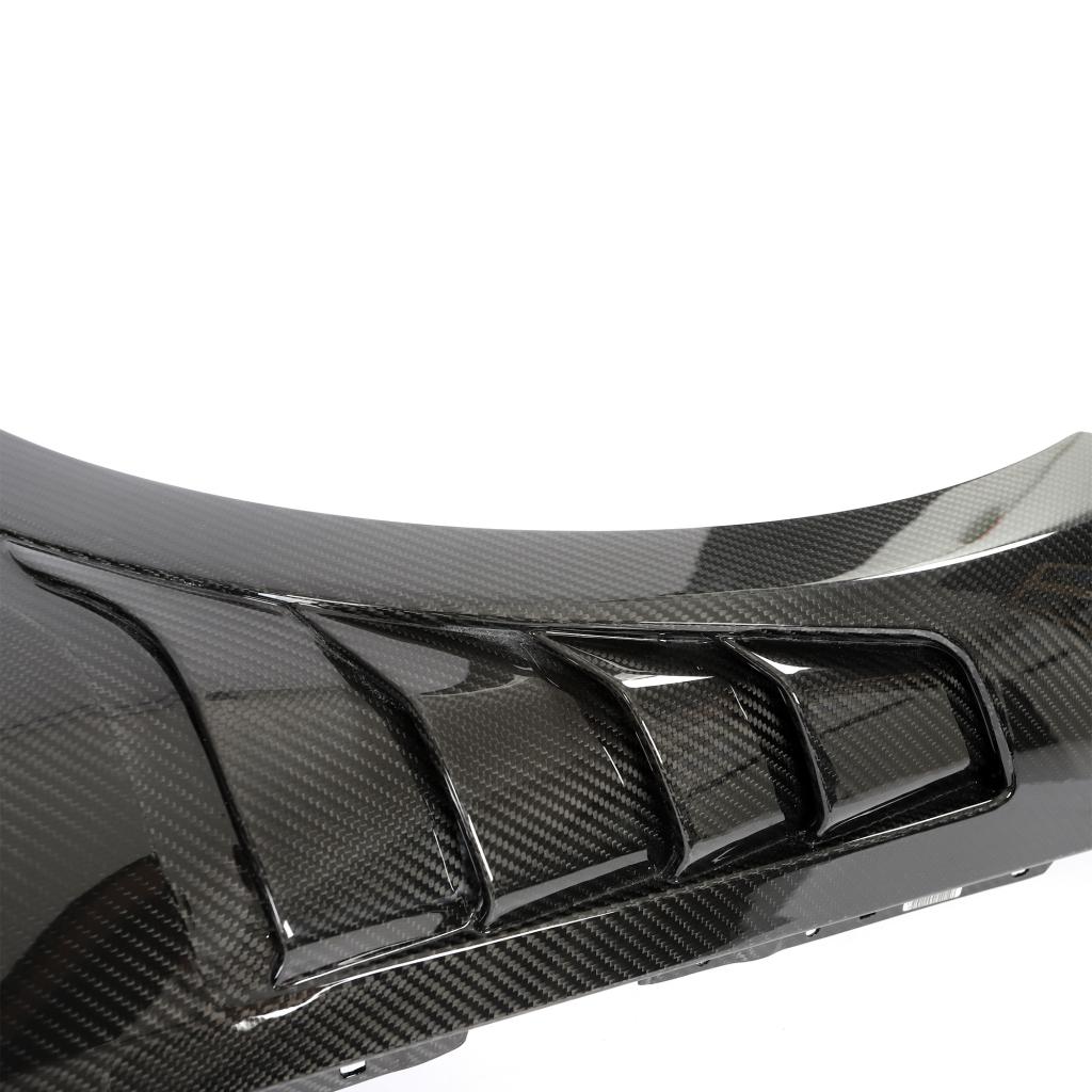 BMW Dry Carbon Fiber EEA Designs Front Fenders for G87 M2