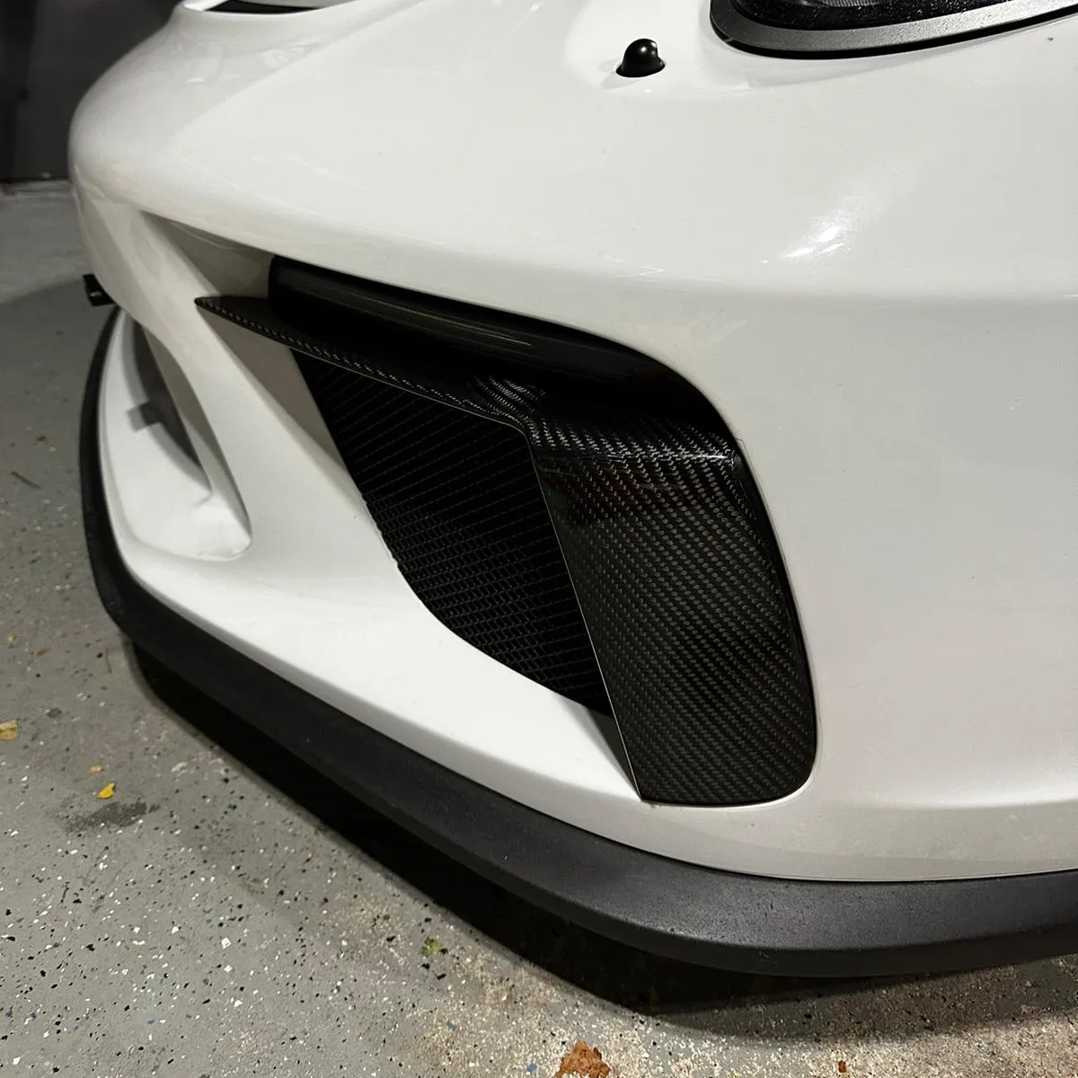 Porsche Pre-Preg Carbon Fiber Front Air Intake Vents for 991 GT3/RS