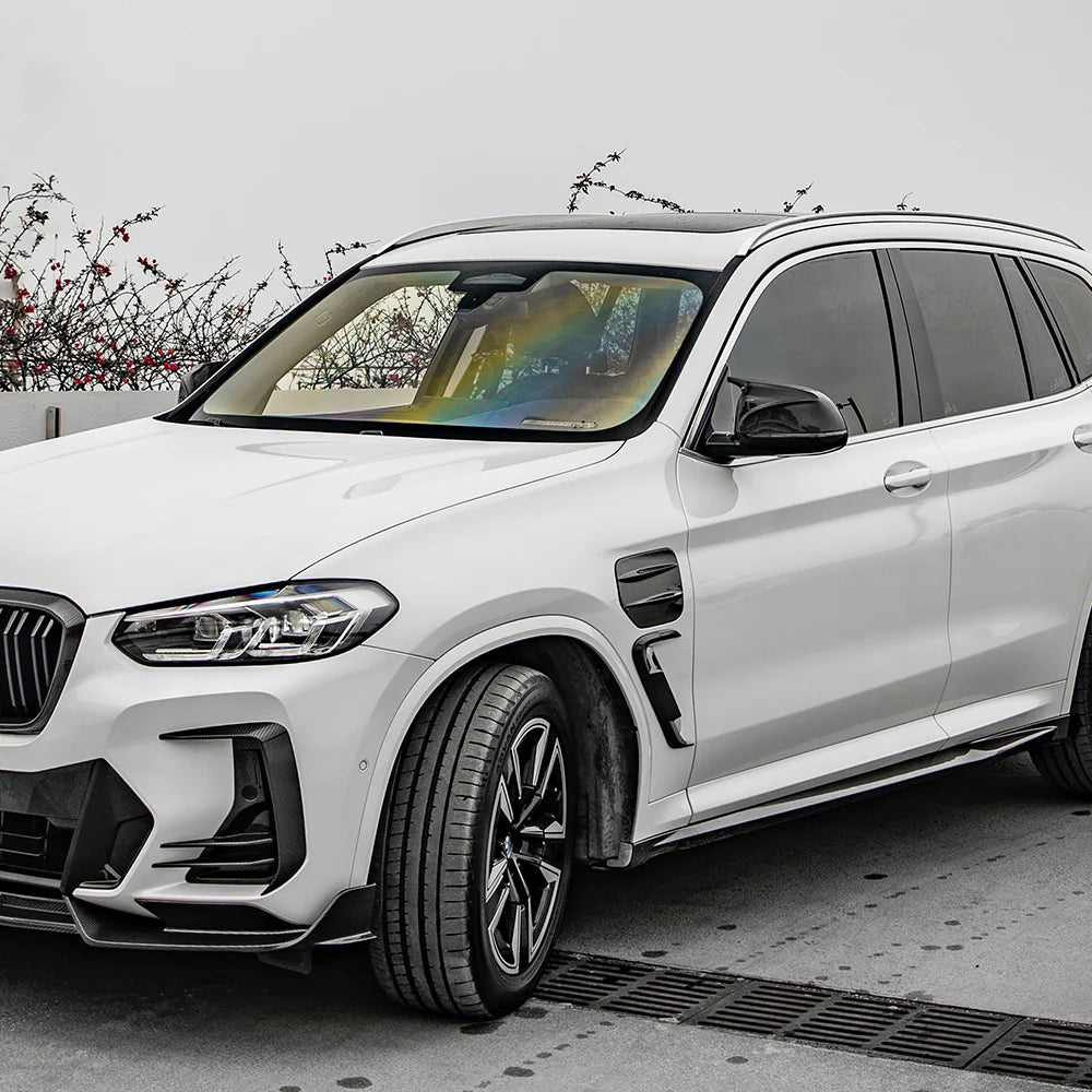 BMW SooQoo Pre-Preg Carbon Fiber Charging Port Cover for G08 iX3