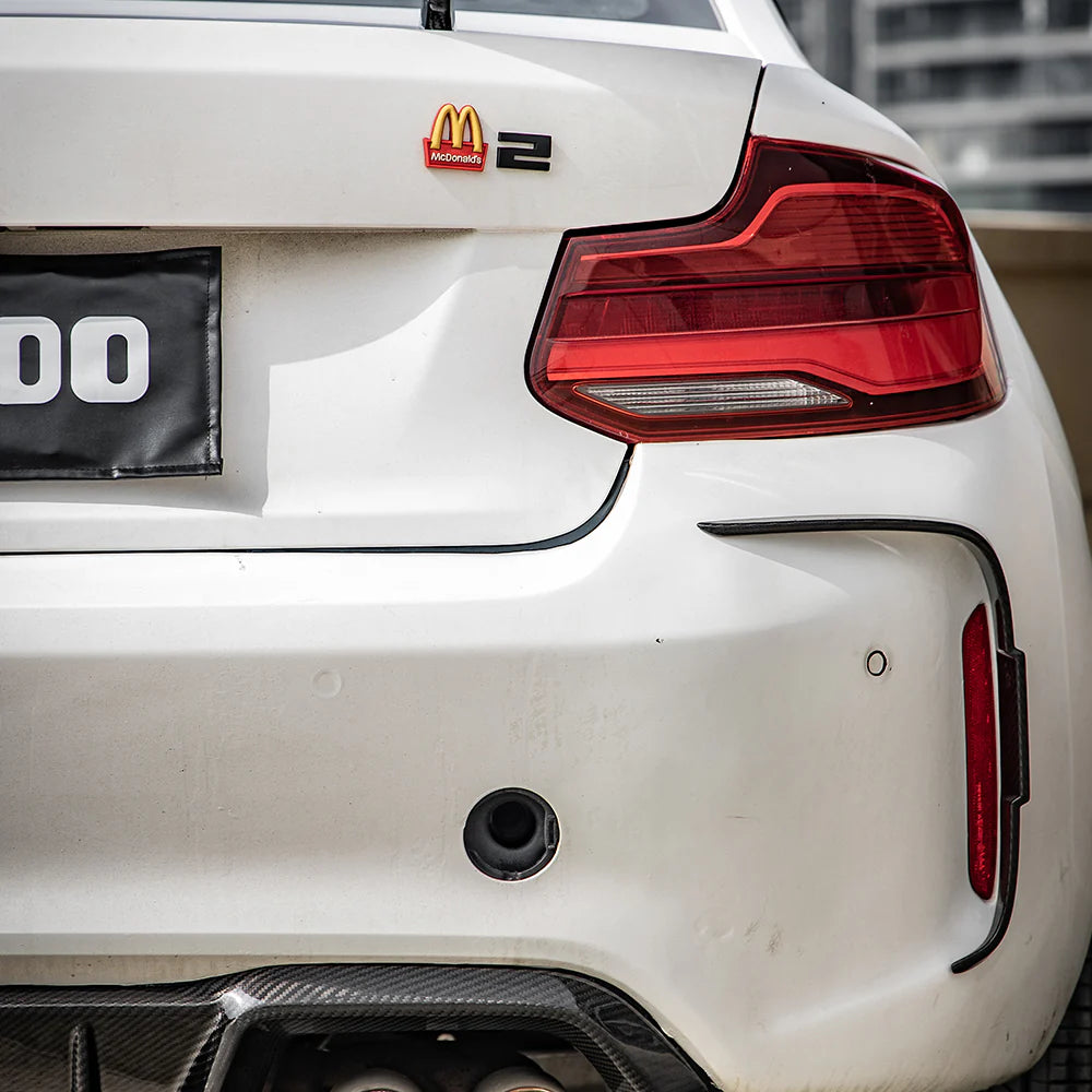 BMW SooQoo Pre-Preg Carbon Fiber Rear Vent Trim for M2 F87