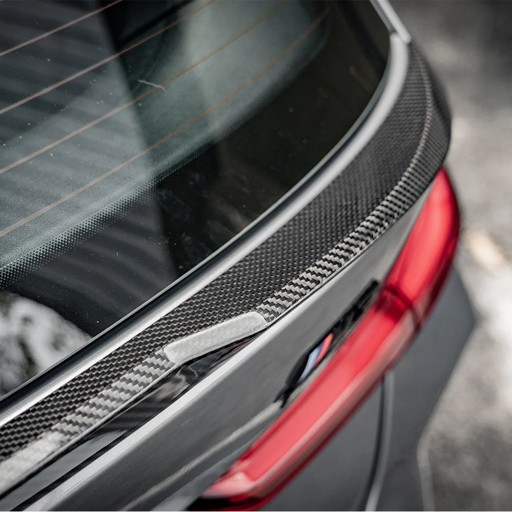 BMW SooQoo Pre-Preg Carbon Fiber Rear Middle Spoiler for G81 M3 Touring