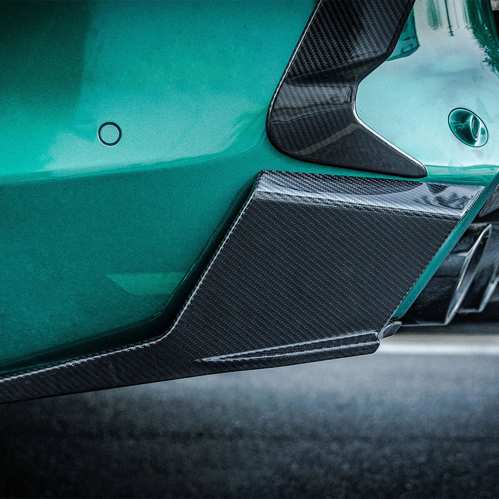 BMW SooQoo Pre-Preg Carbon Fiber Rear Diffuser for F95 X5M LCI
