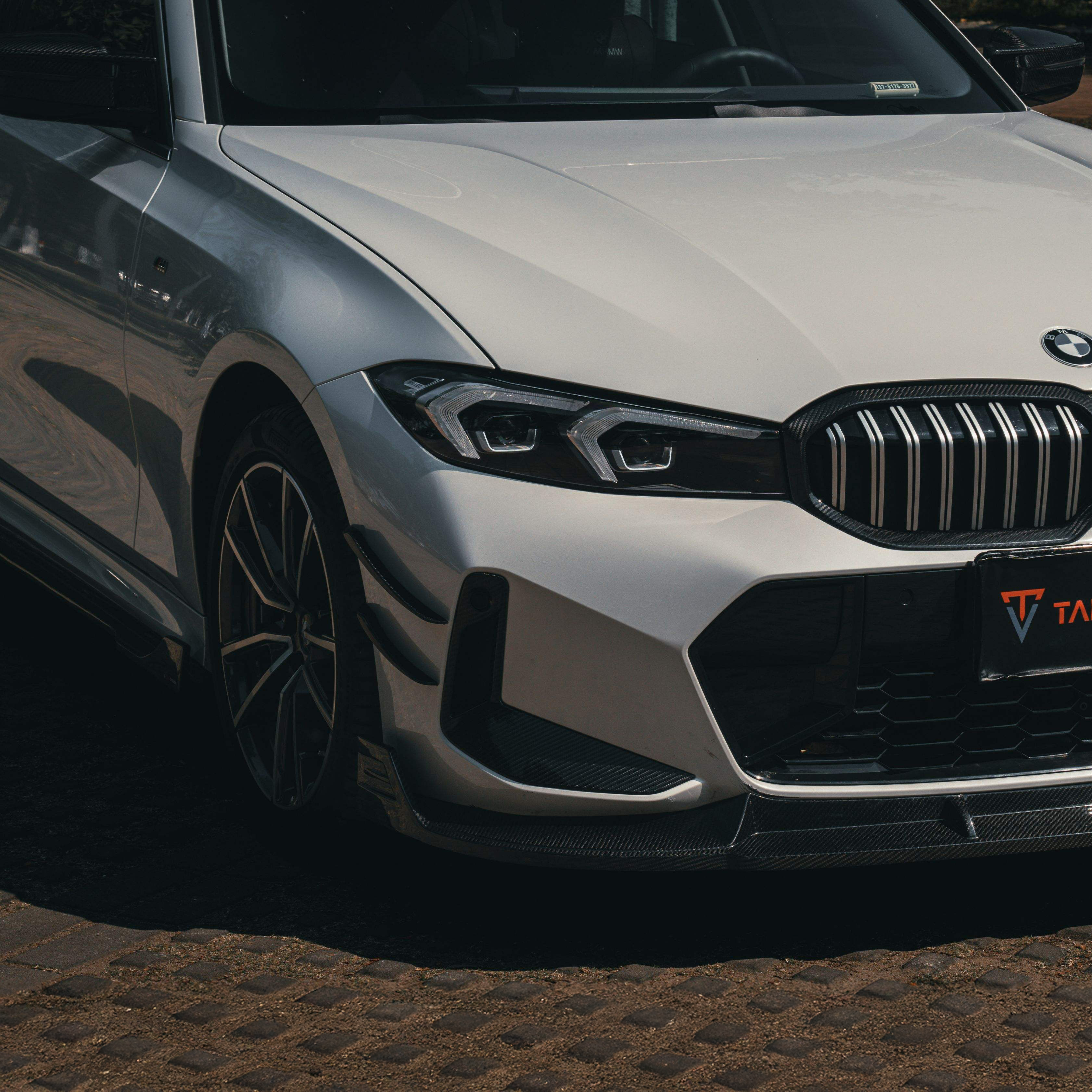 BMW TAKD Pre-Preg Carbon Fiber Front Vent Trim for G20 3 Series LCI