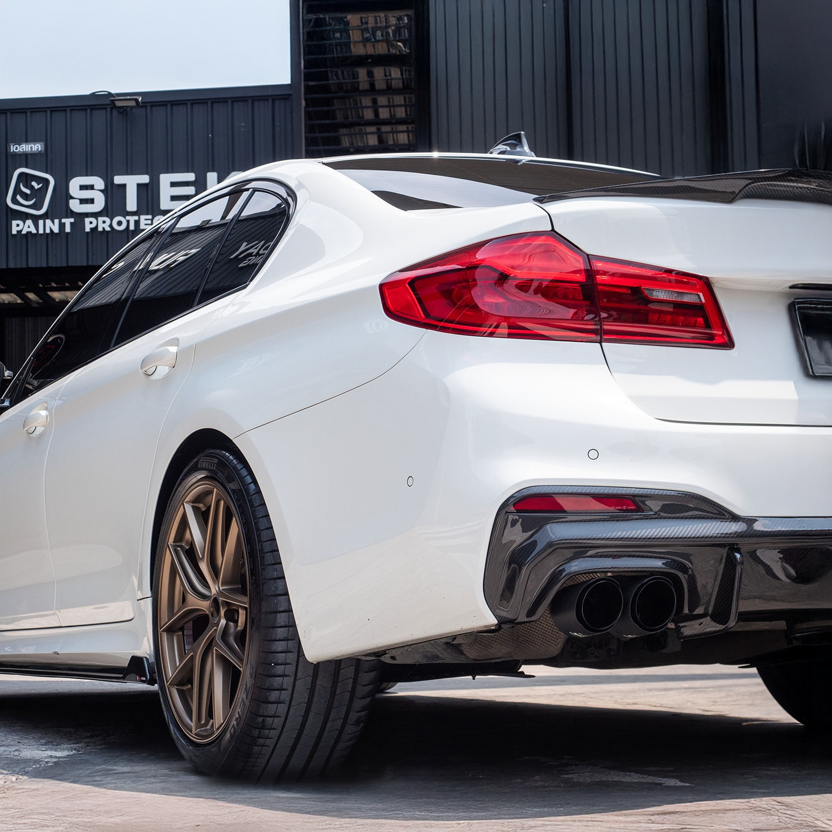 BMW TAKD Pre-Preg Carbon Fiber Rear Diffuser for G30 5 Series