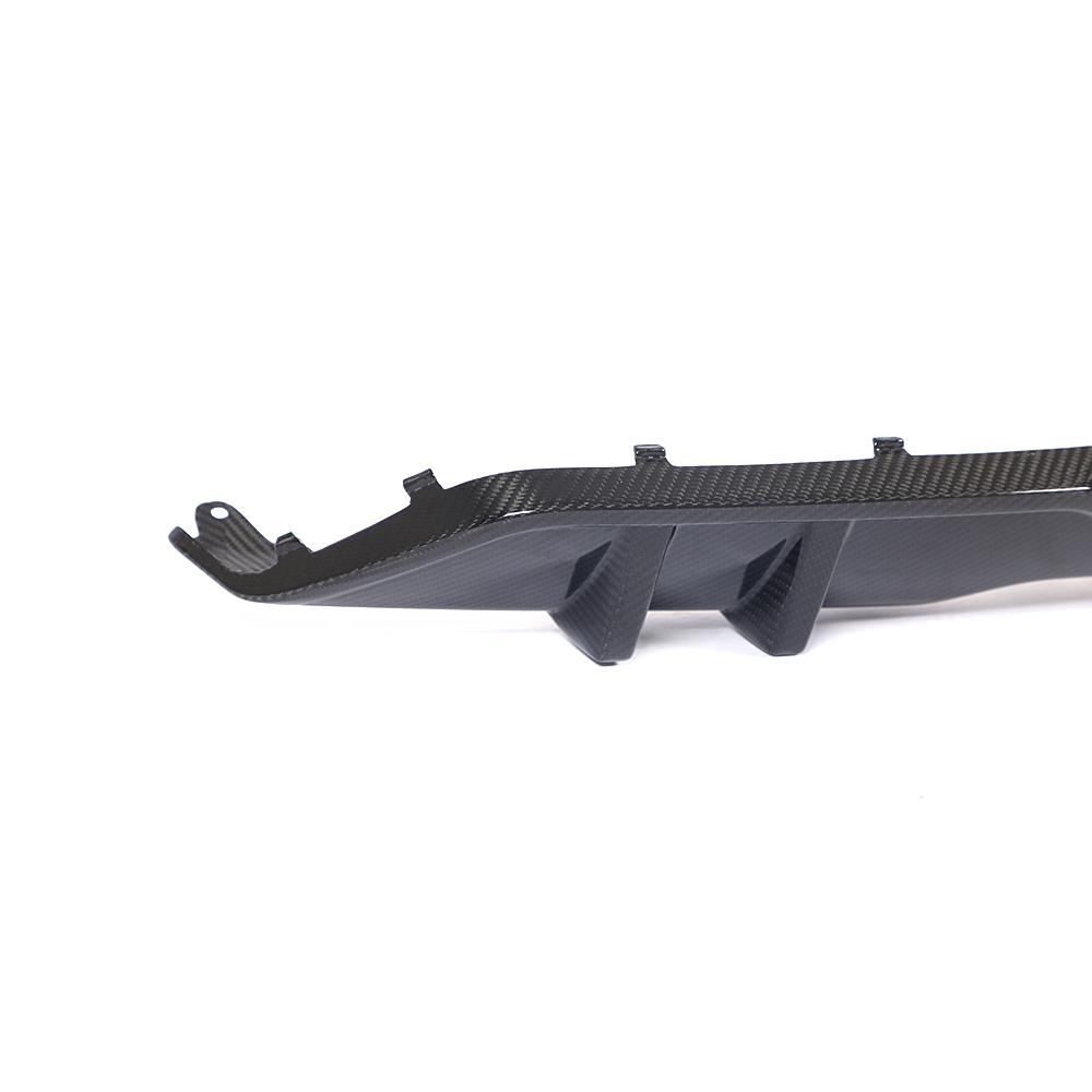 BMW Dry Carbon Fiber M Performance Style Rear Diffuser for G05 Pre-LCI