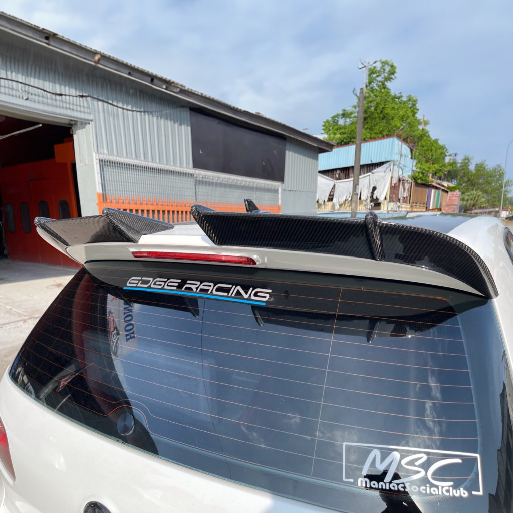 Volkswagen Carbon Fiber HK Style Rear Spoiler for Golf MK6